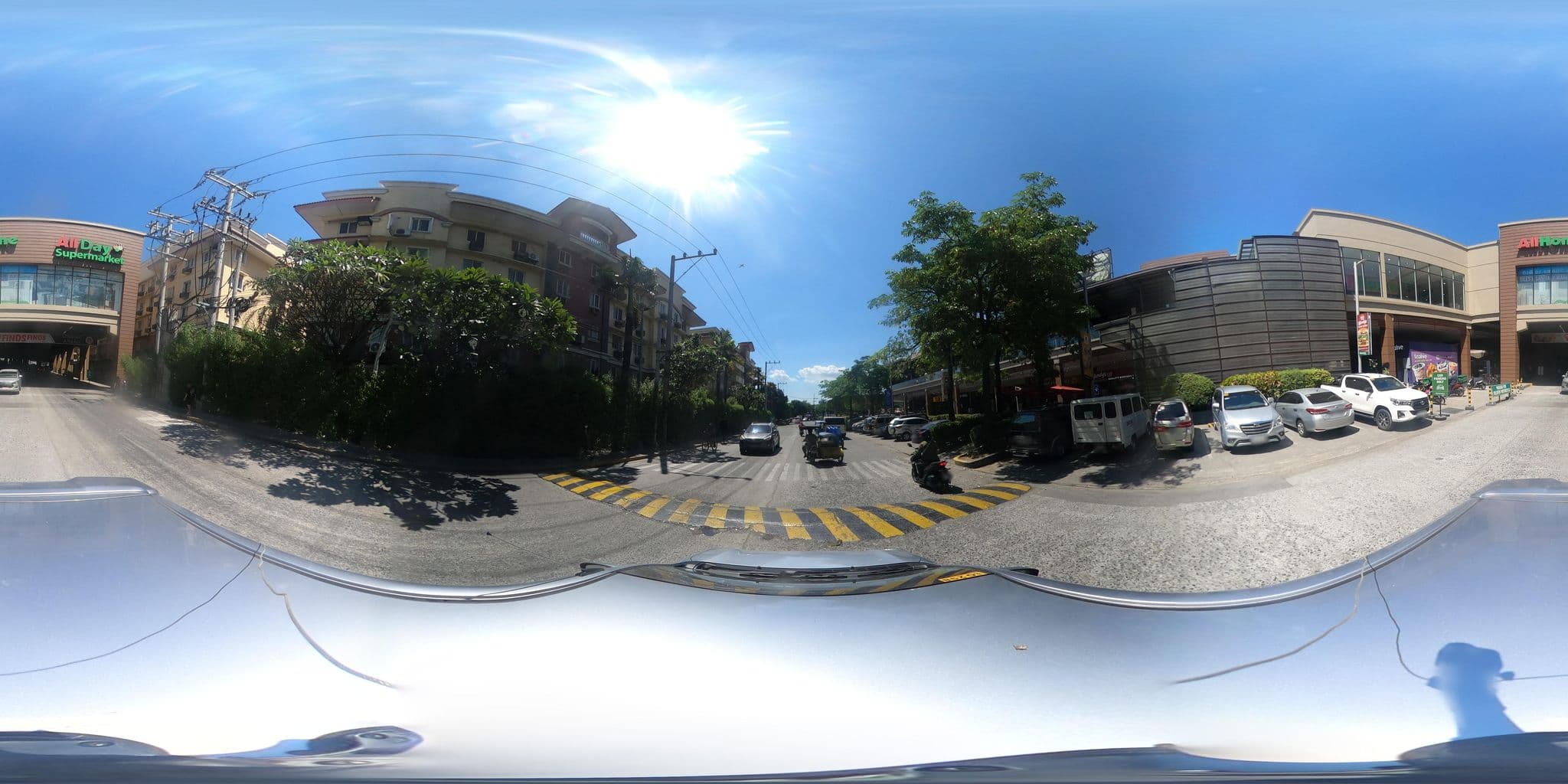 Street view near Court Meridian Hotel - Subic, Pateros — © kaart_4 (CC BY-SA · Mapillary)