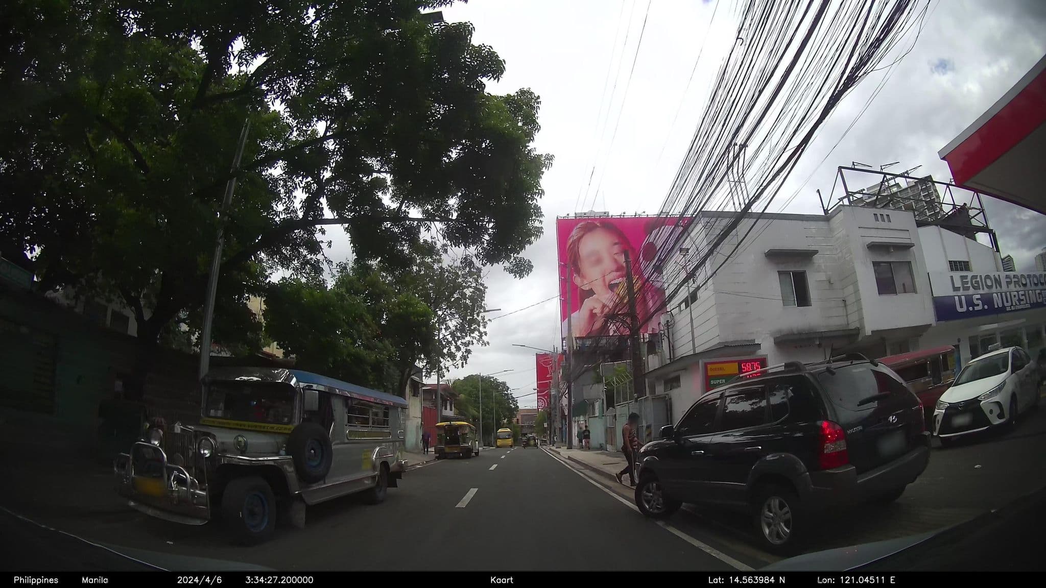 Street view near Hotel Sogo, Mandaluyong — © kaart_3 (CC BY-SA · Mapillary)