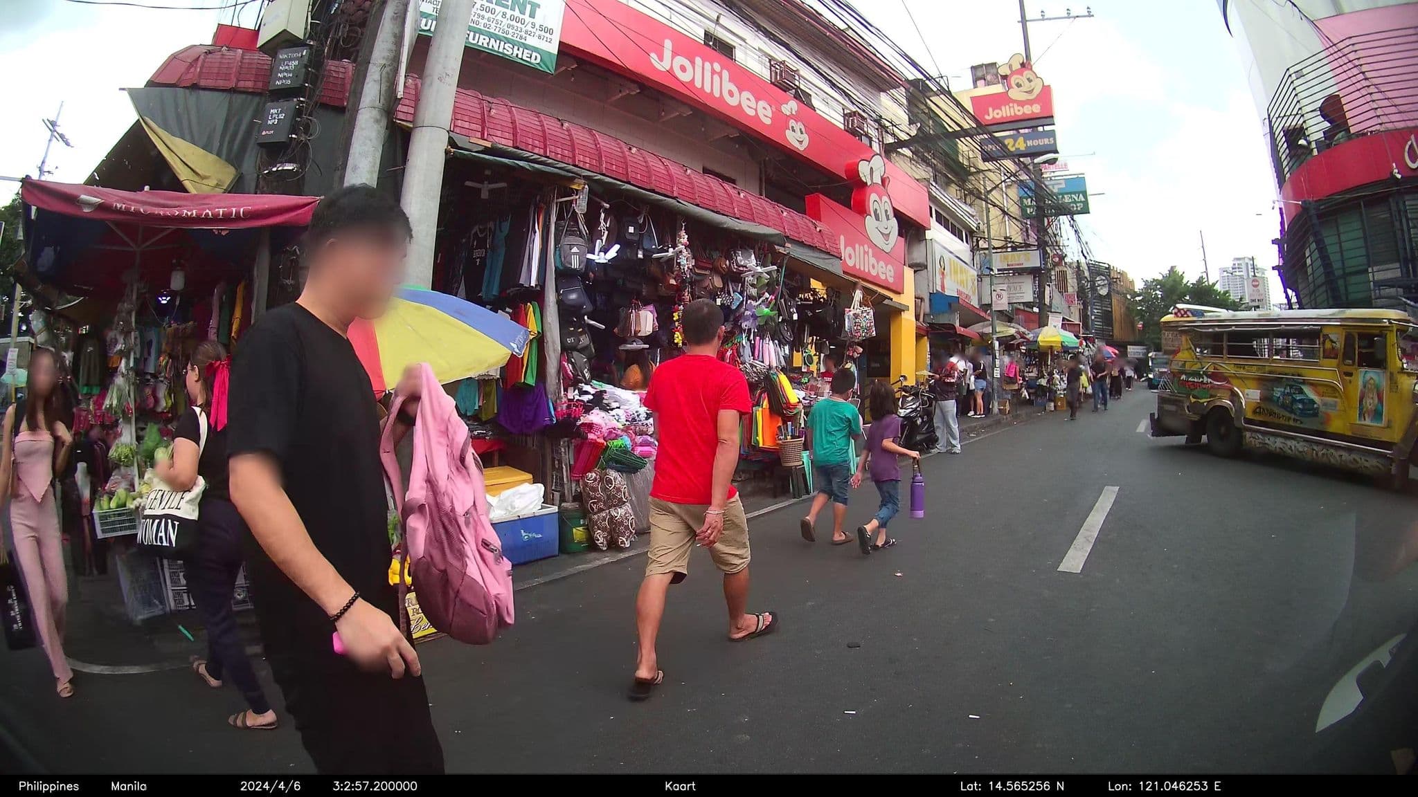 Street view near Alapaap, Mandaluyong — © kaart_3 (CC BY-SA · Mapillary)