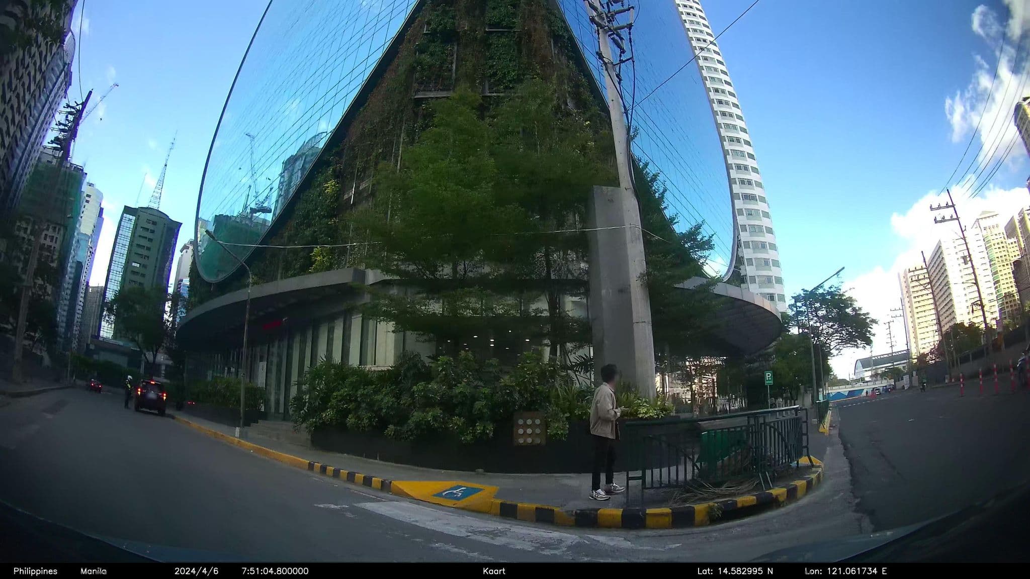 Street view near Hotel Venezia, Pasig City — © kaart_4 (CC BY-SA · Mapillary)