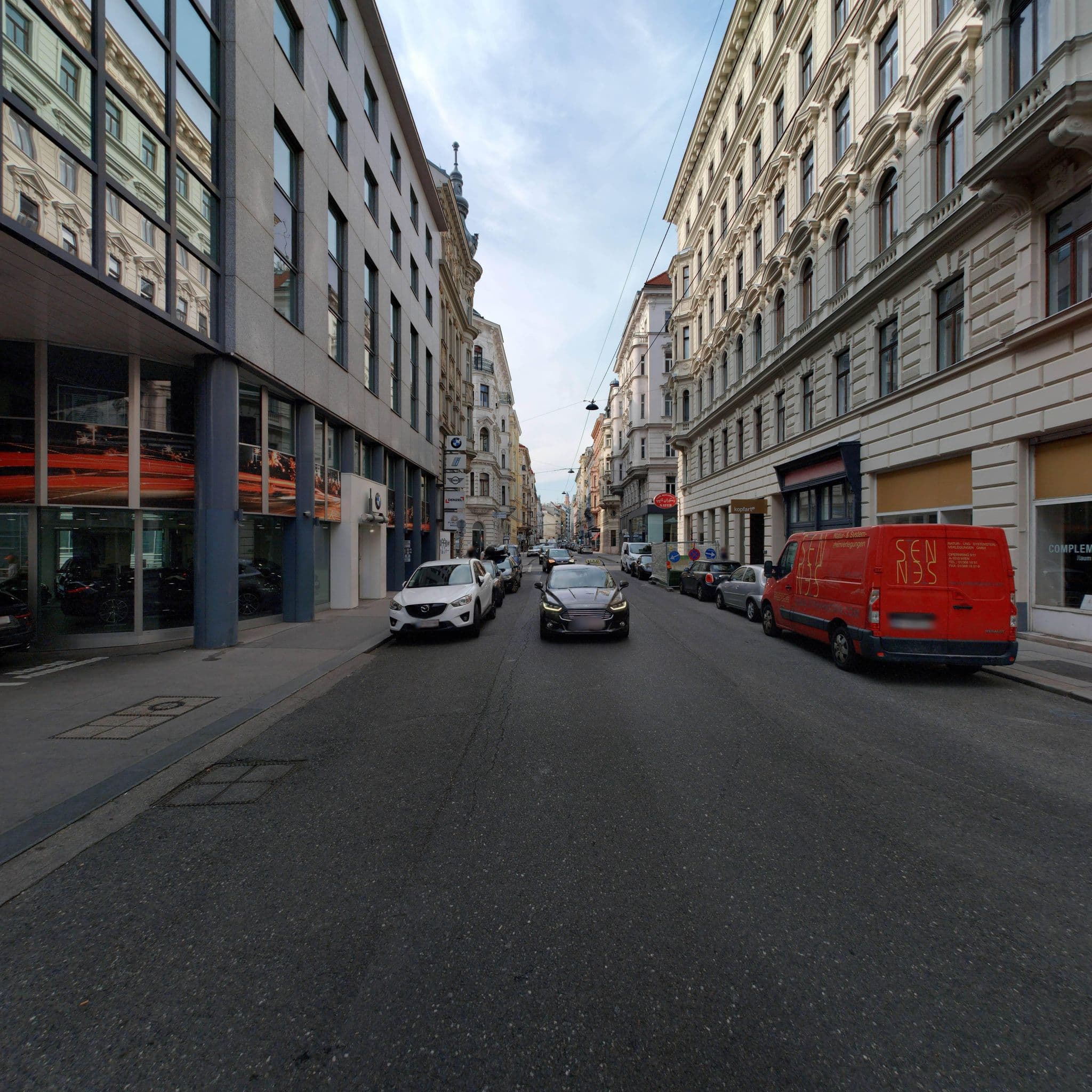 Street view near 6rooms, Mariahilf — © eliasgander (CC BY-SA · Mapillary)