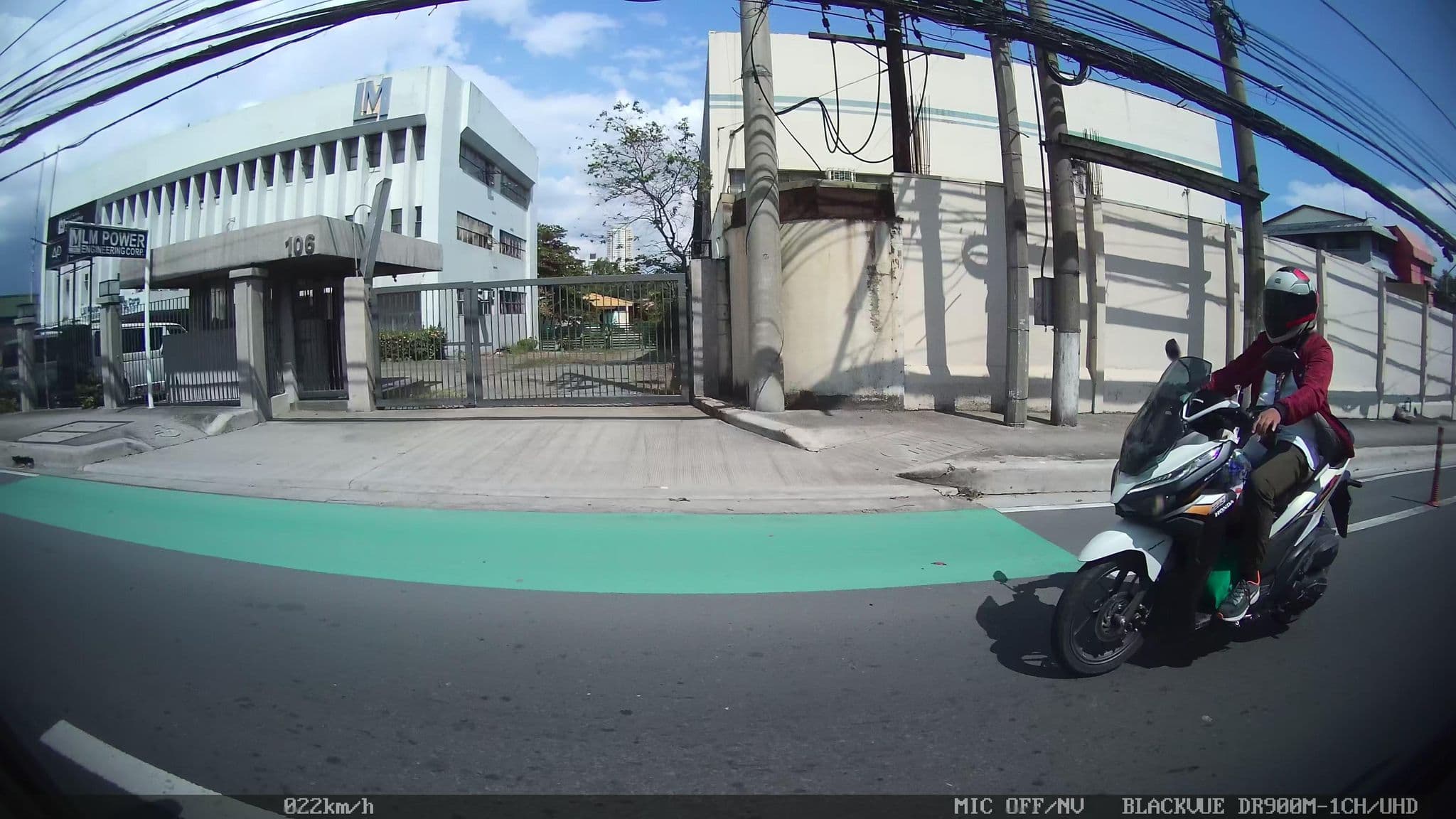 Street view near Regal Suite - Vivere Hotel, Pasig City — © kaart_4 (CC BY-SA · Mapillary)