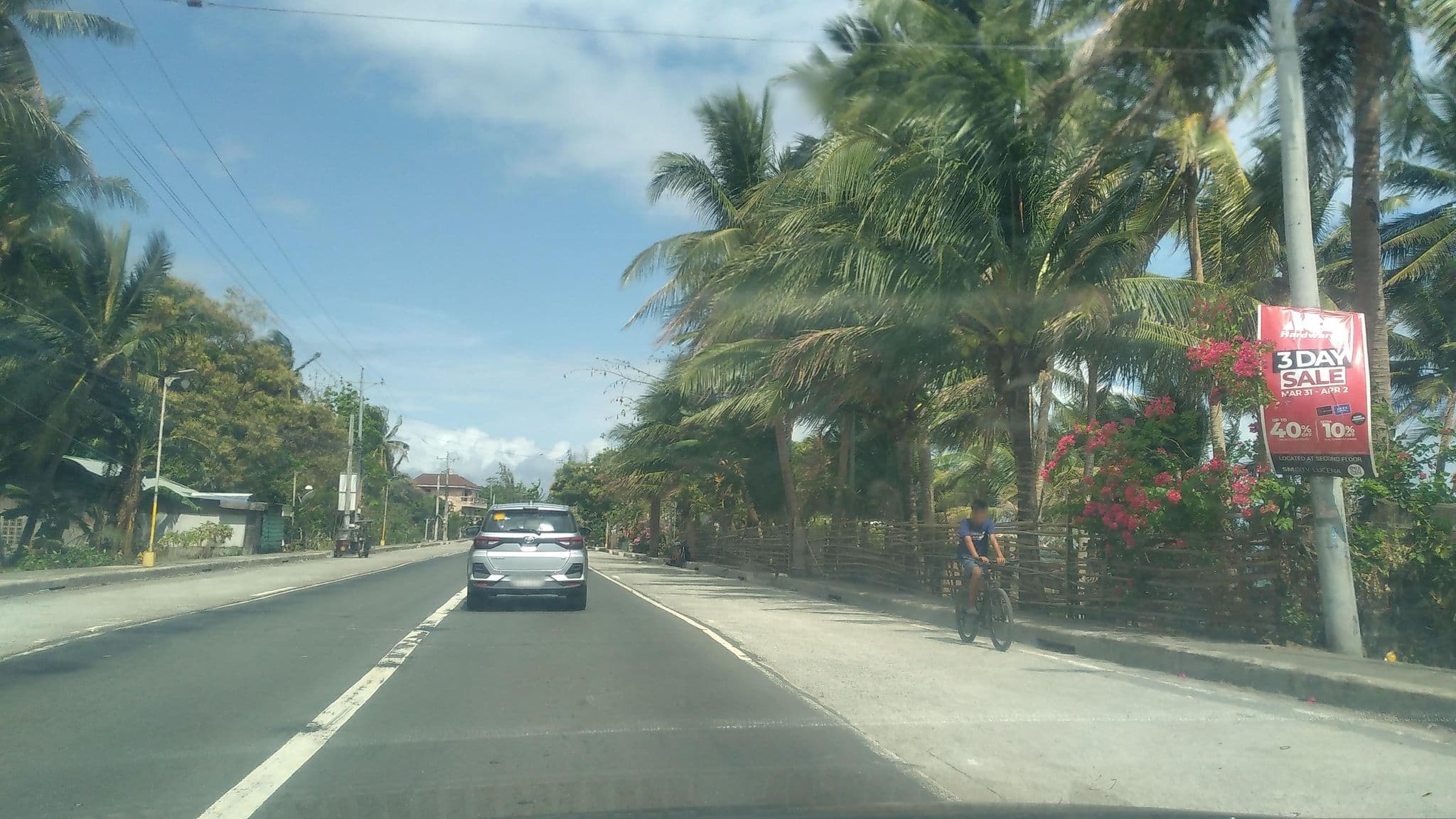 Street view near Pangarap Beach Resort, Atimonan — © nickrds09 (CC BY-SA · Mapillary)