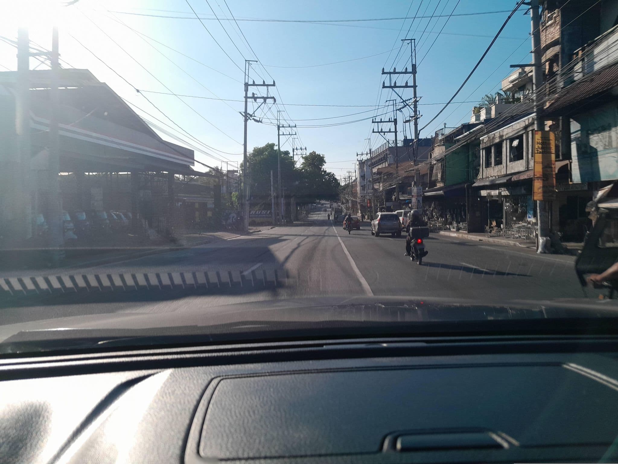 Street view near Fine Rock Hotel, San Pablo — © ericb1983 (CC BY-SA · Mapillary)