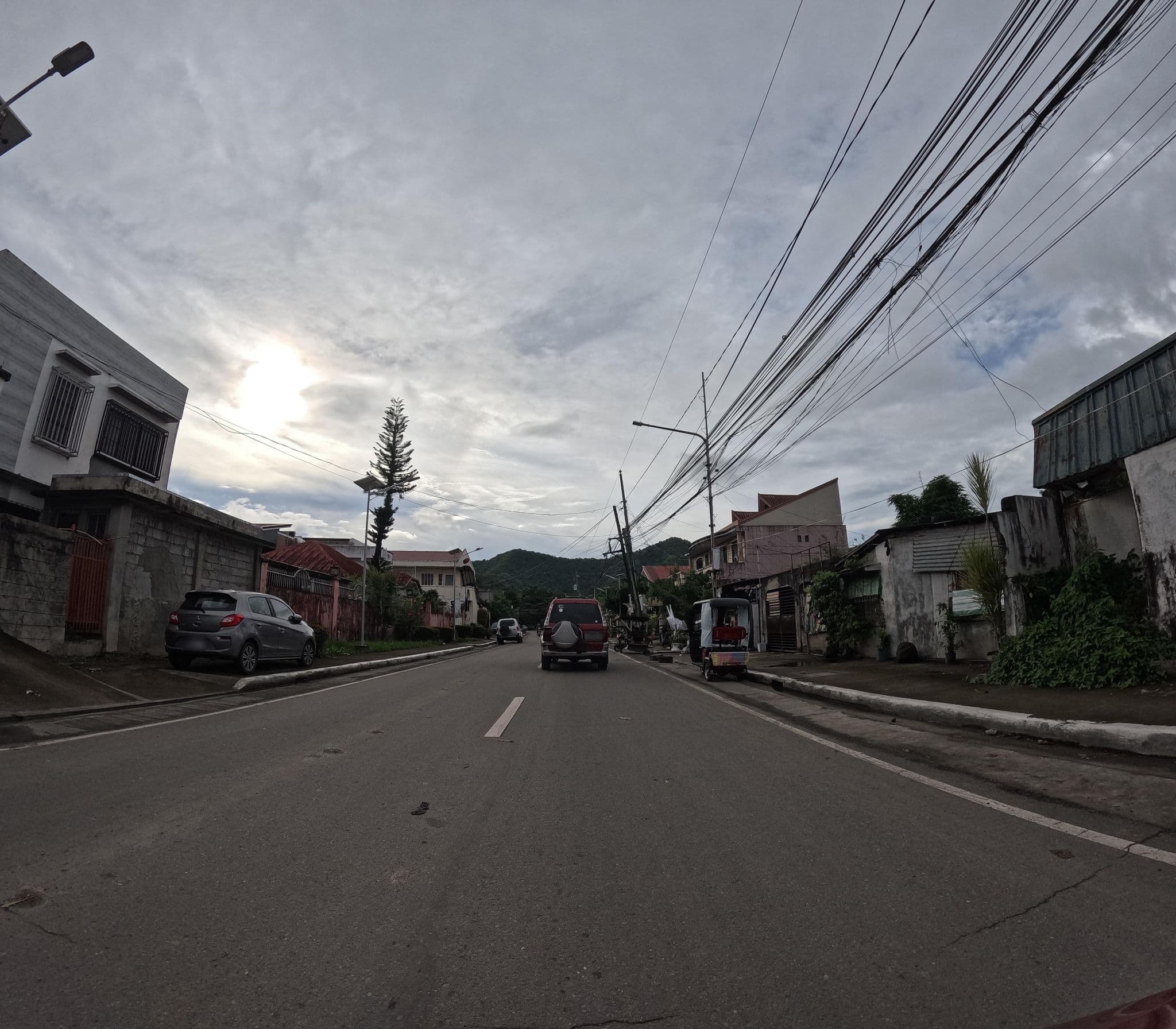 Street view near Pacanan Residence, Pawing — © feyeandal (CC BY-SA · Mapillary)