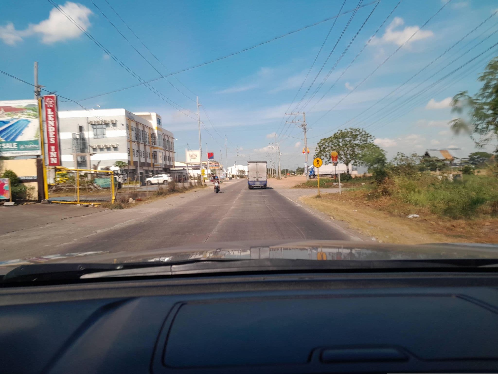 Street view near RJMC Grand Hotel, Capucnasan — © ericb1983 (CC BY-SA · Mapillary)