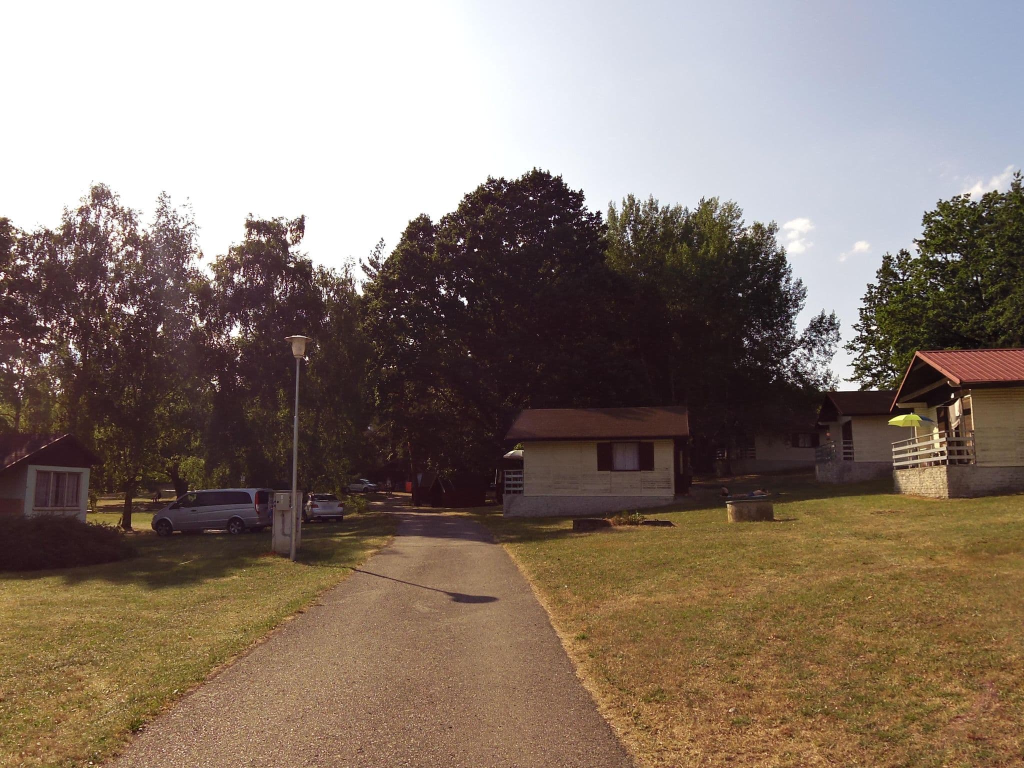 Street view near Autokemp Štilec, Kamenný Újezd — © fell3 (CC BY-SA · Mapillary)