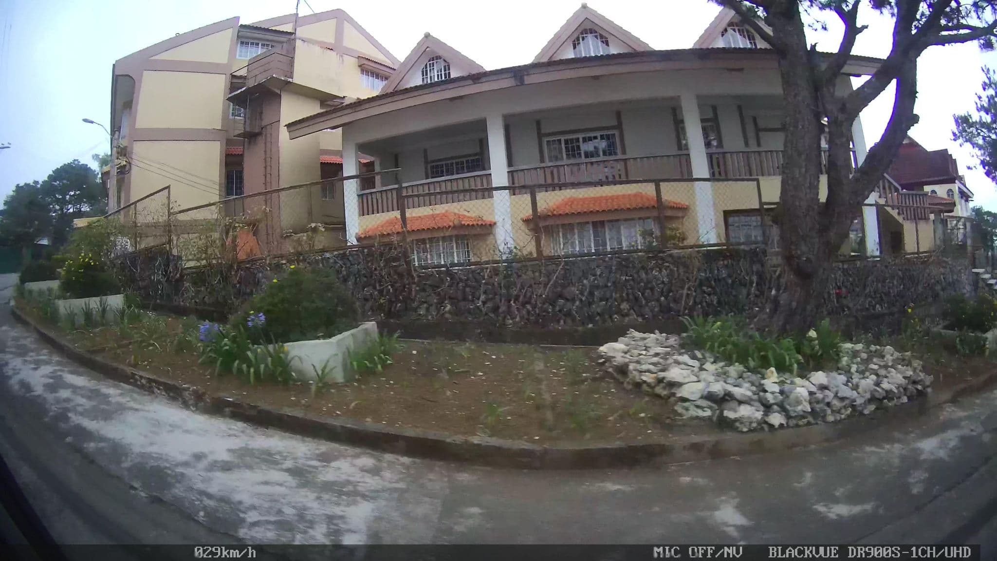 Street view near Garden Ville Hotel, Baguio — © Kaart---RIGHT (CC BY-SA · Mapillary)