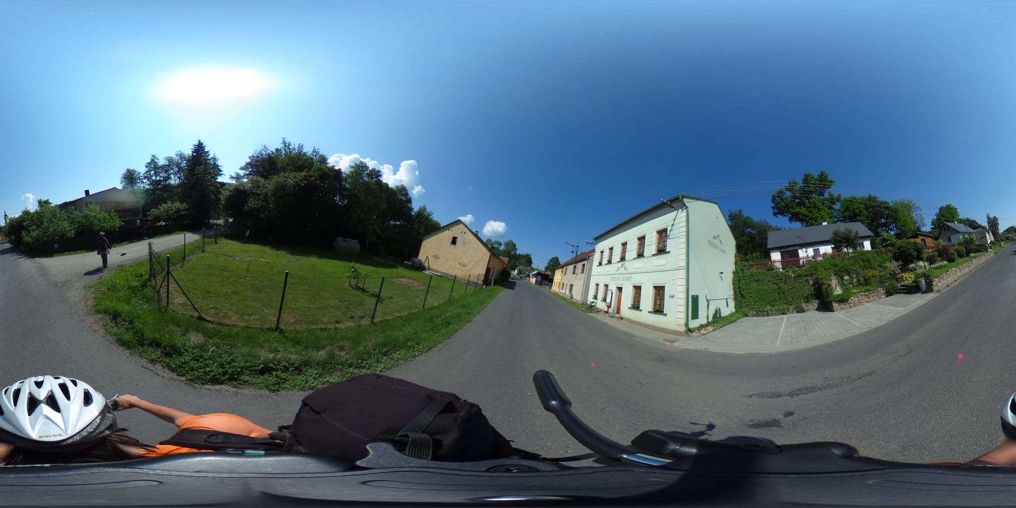 Street view near U kaprů, Manětín — © jethro (CC BY-SA · Mapillary)