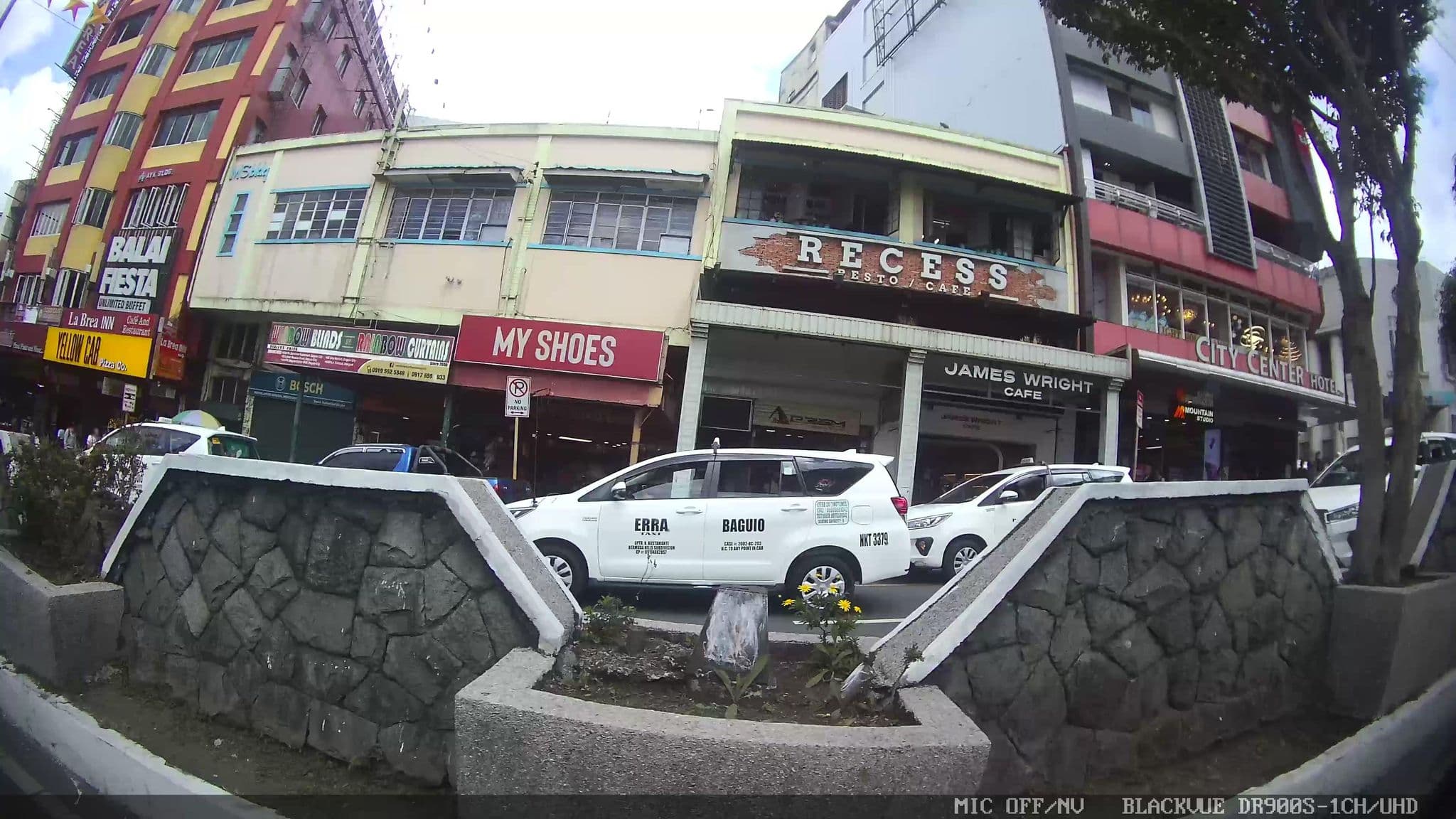 Street view near Enrico hotel, Baguio — © Kaart---LEFT (CC BY-SA · Mapillary)