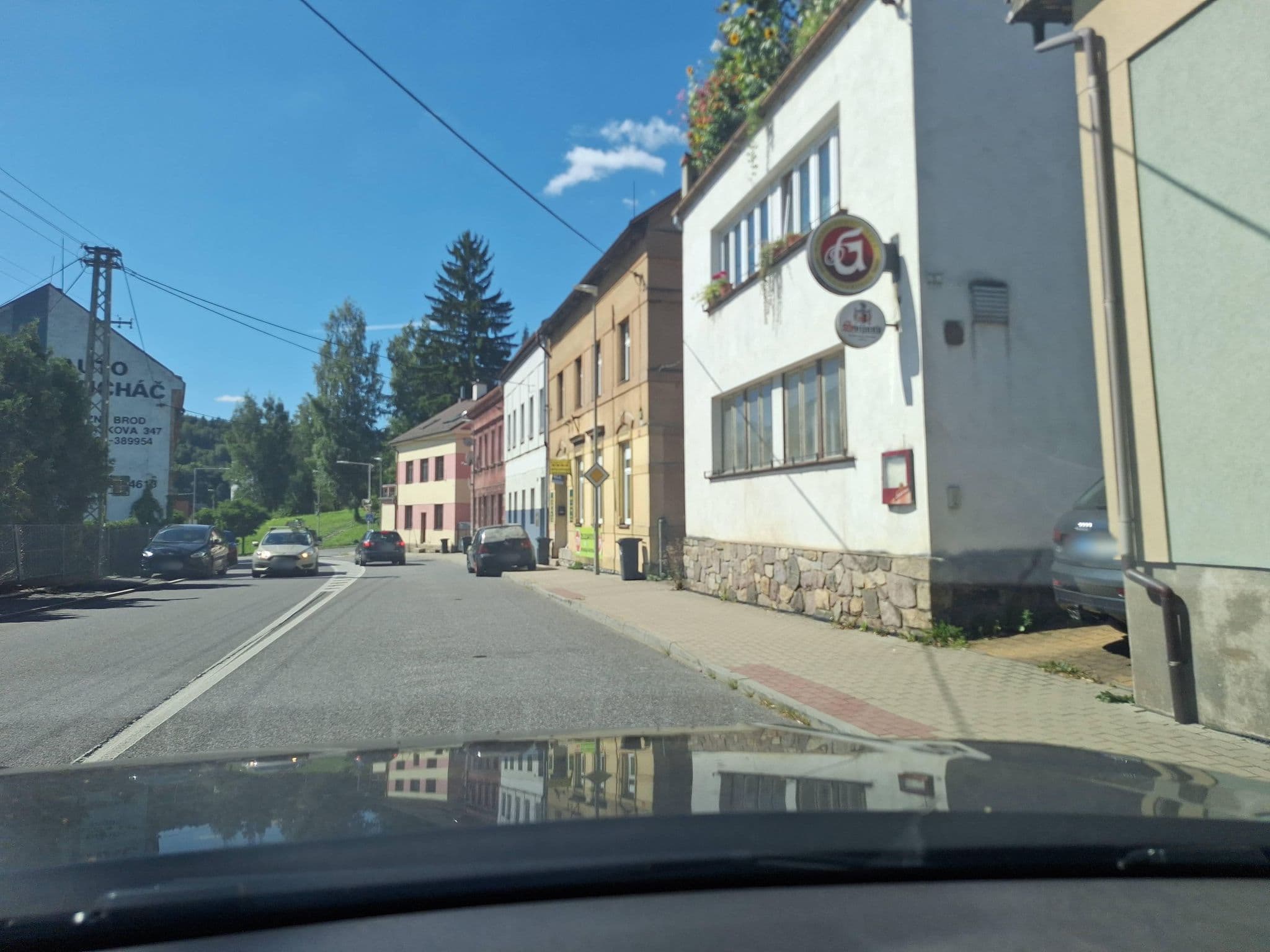 Street view near Veselý, Železný Brod — © gob (CC BY-SA · Mapillary)
