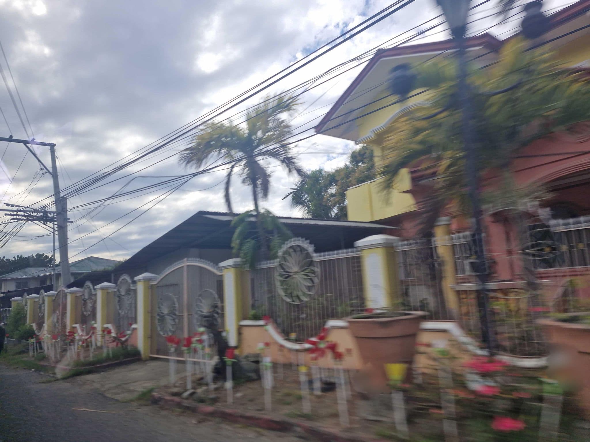 Street view near polaris beach resort pagudpod, San Nicolas — © Yivan000 (CC BY-SA · Mapillary)