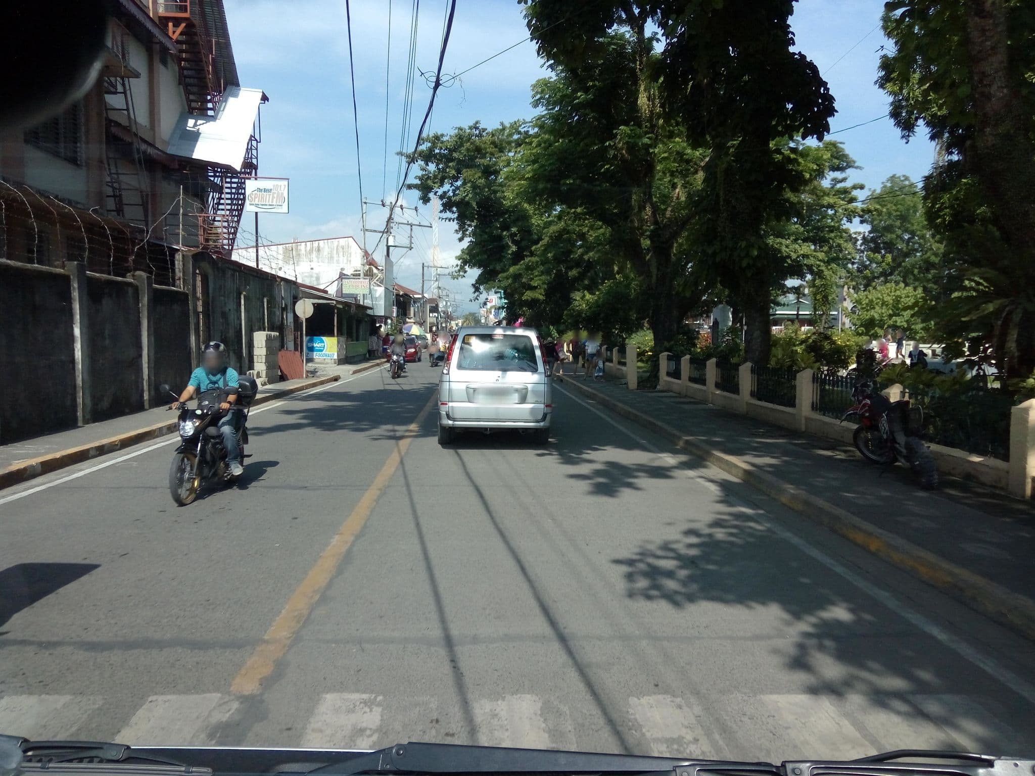 Street view near Radas Lodge, Suklayin — © asdfasdf0987 (CC BY-SA · Mapillary)