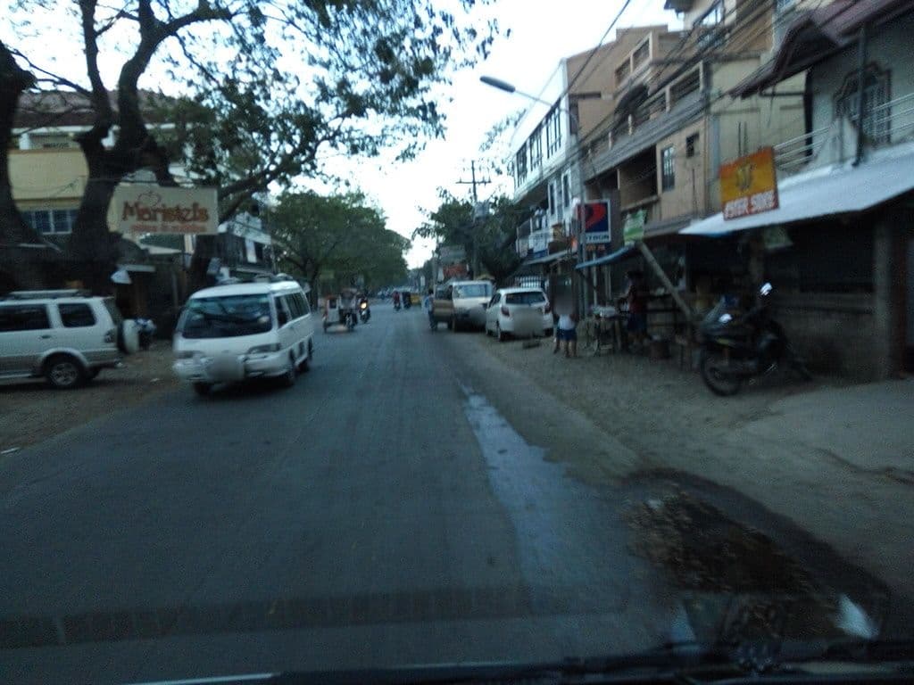 Street view near Isabelita Hotel, Tuguegarao — © asdfasdf0986 (CC BY-SA · Mapillary)