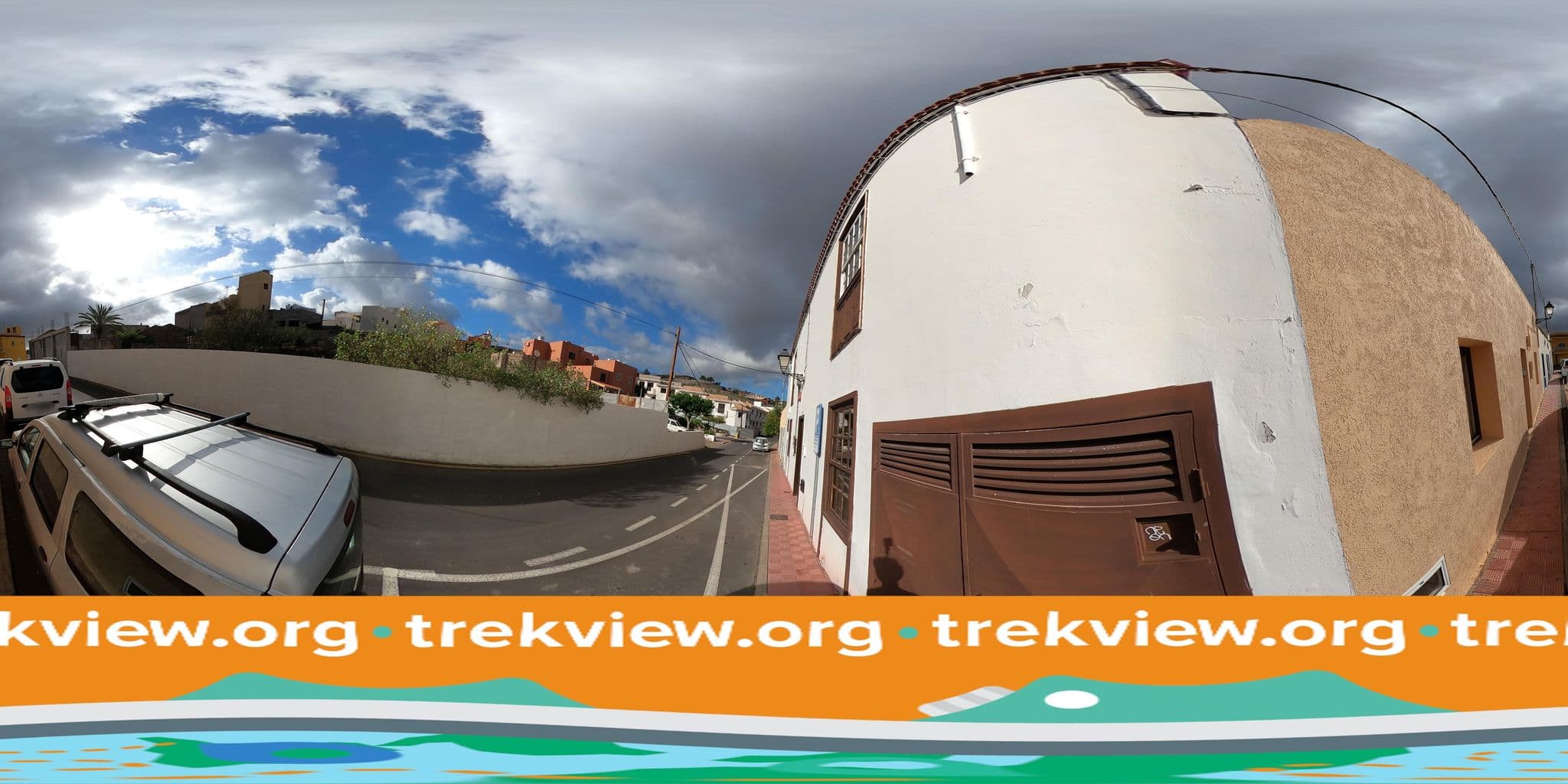 Street view near Sansofi Hostel, San Miguel De Abona — © trekviewed (CC BY-SA · Mapillary)