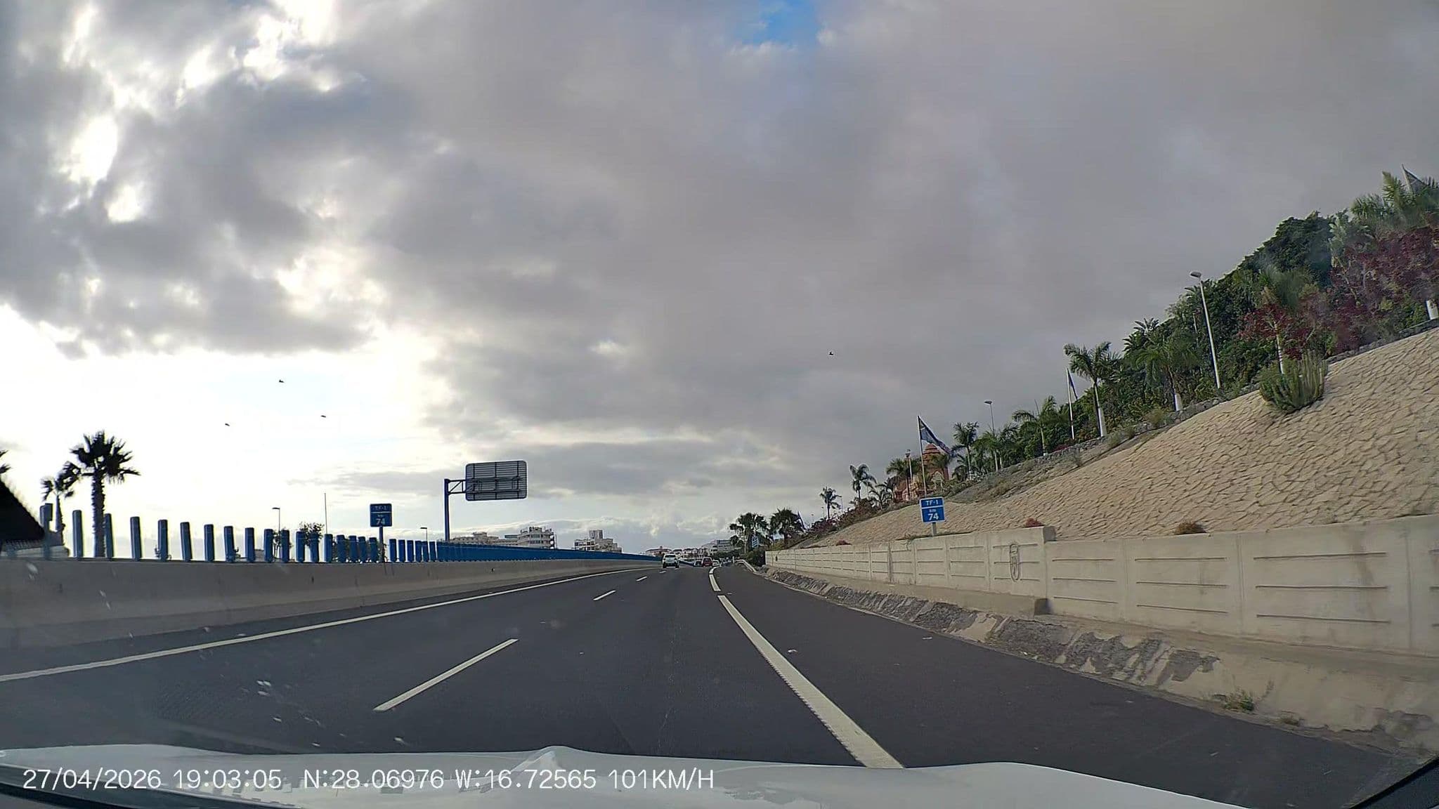 Street view near Hotel Parque Las Américas, Playa de las Américas — © AR88 (CC BY-SA · Mapillary)