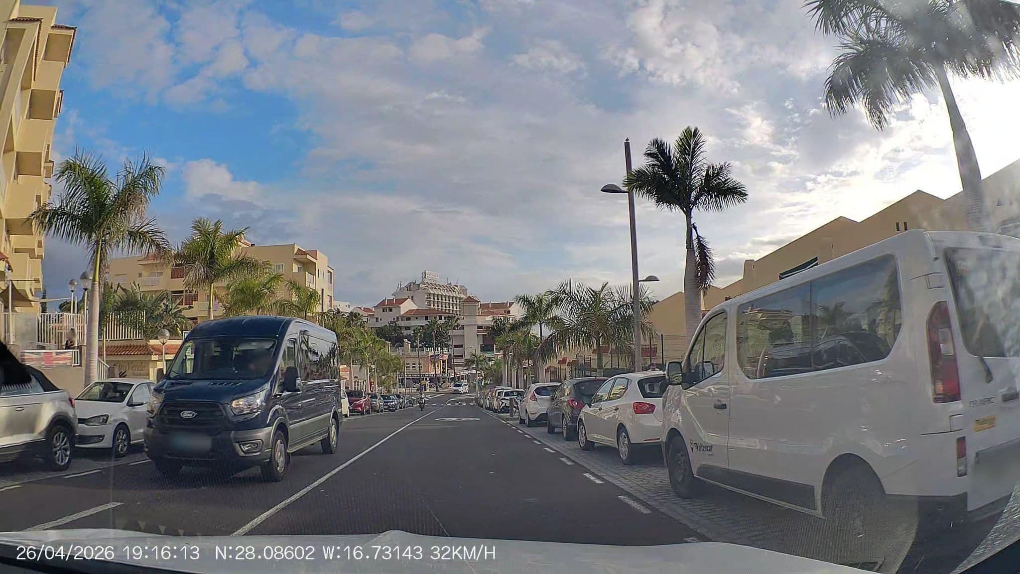 Street view near Apartamentos Oro Verde, Playa de las Américas — © AR88 (CC BY-SA · Mapillary)