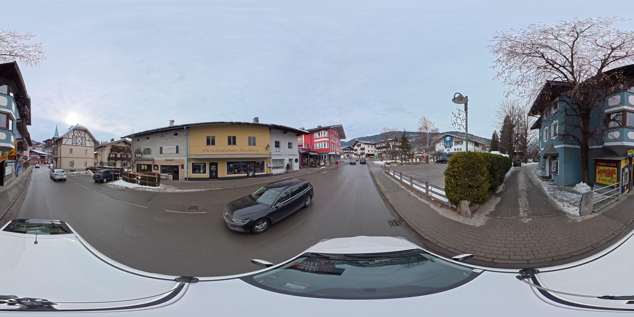 Street view near Hotel Daxer, Kirchberg in Tirol — © osmplus_org (CC BY-SA · Mapillary)