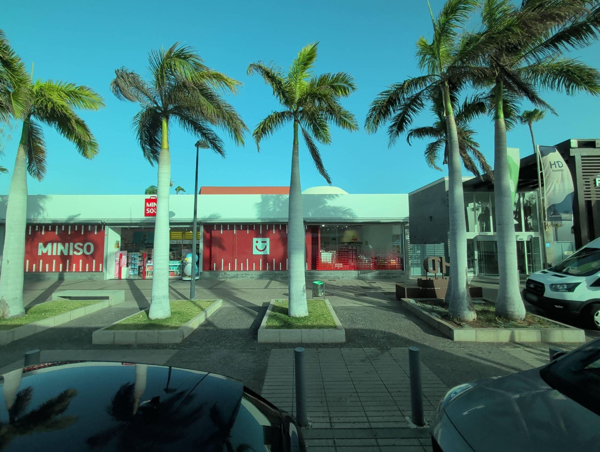 Street view near kamer 444, Playa de las Américas — © AR88 (CC BY-SA · Mapillary)