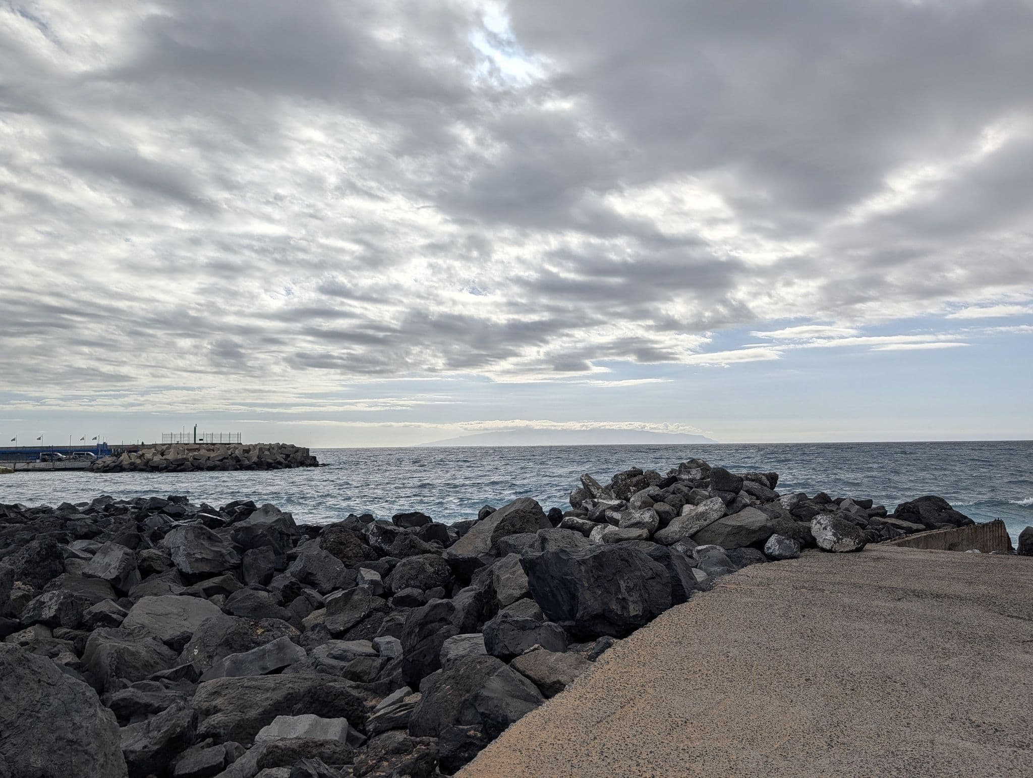 Street view near Sunset Bay Club, Playa de las Américas — © AR88 (CC BY-SA · Mapillary)