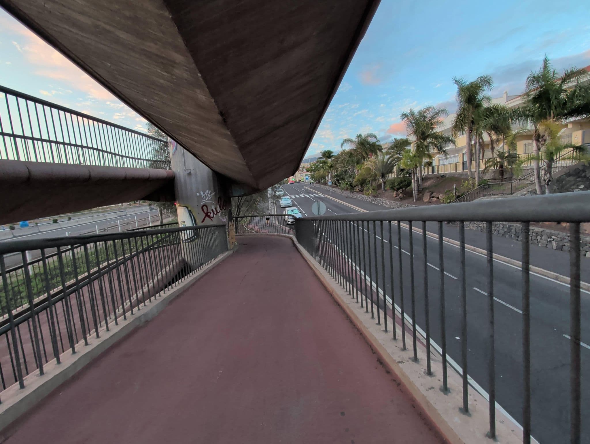 Street view near ons appartementje, Playa de las Américas — © AR88 (CC BY-SA · Mapillary)