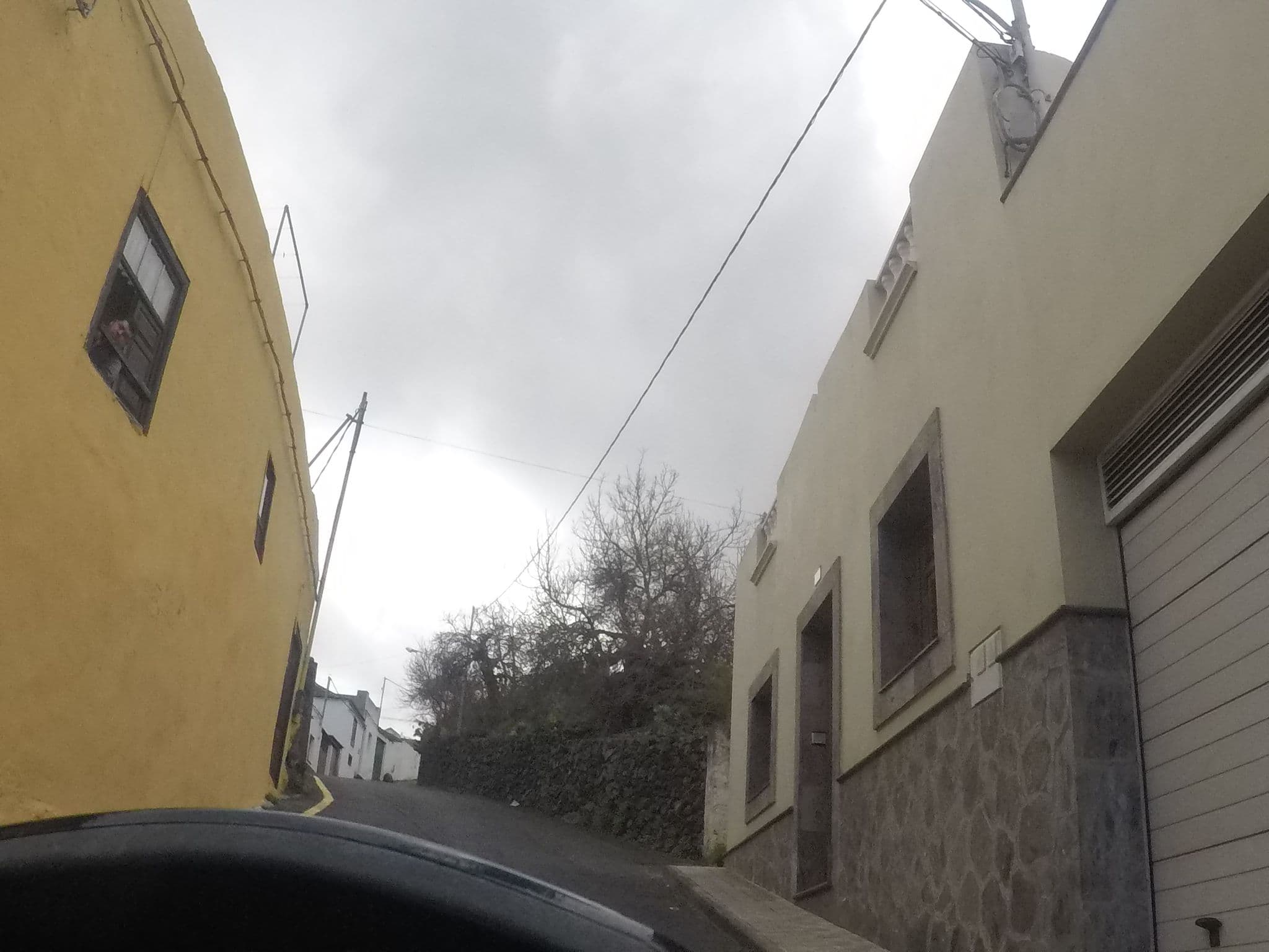 Street view near Piedra Redonda, Icod de los Vinos — © kobykarin (CC BY-SA · Mapillary)