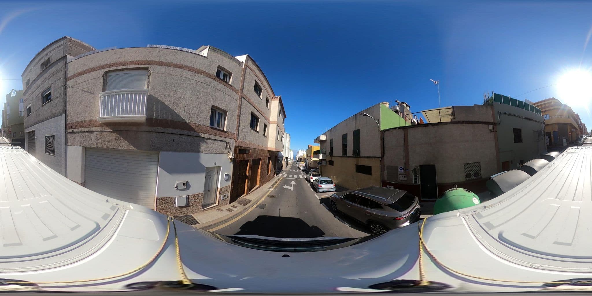 Street view near Producciones Net, Santa Cruz de Tenerife — © MttoviarioAPIlalaguna (CC BY-SA · Mapillary)