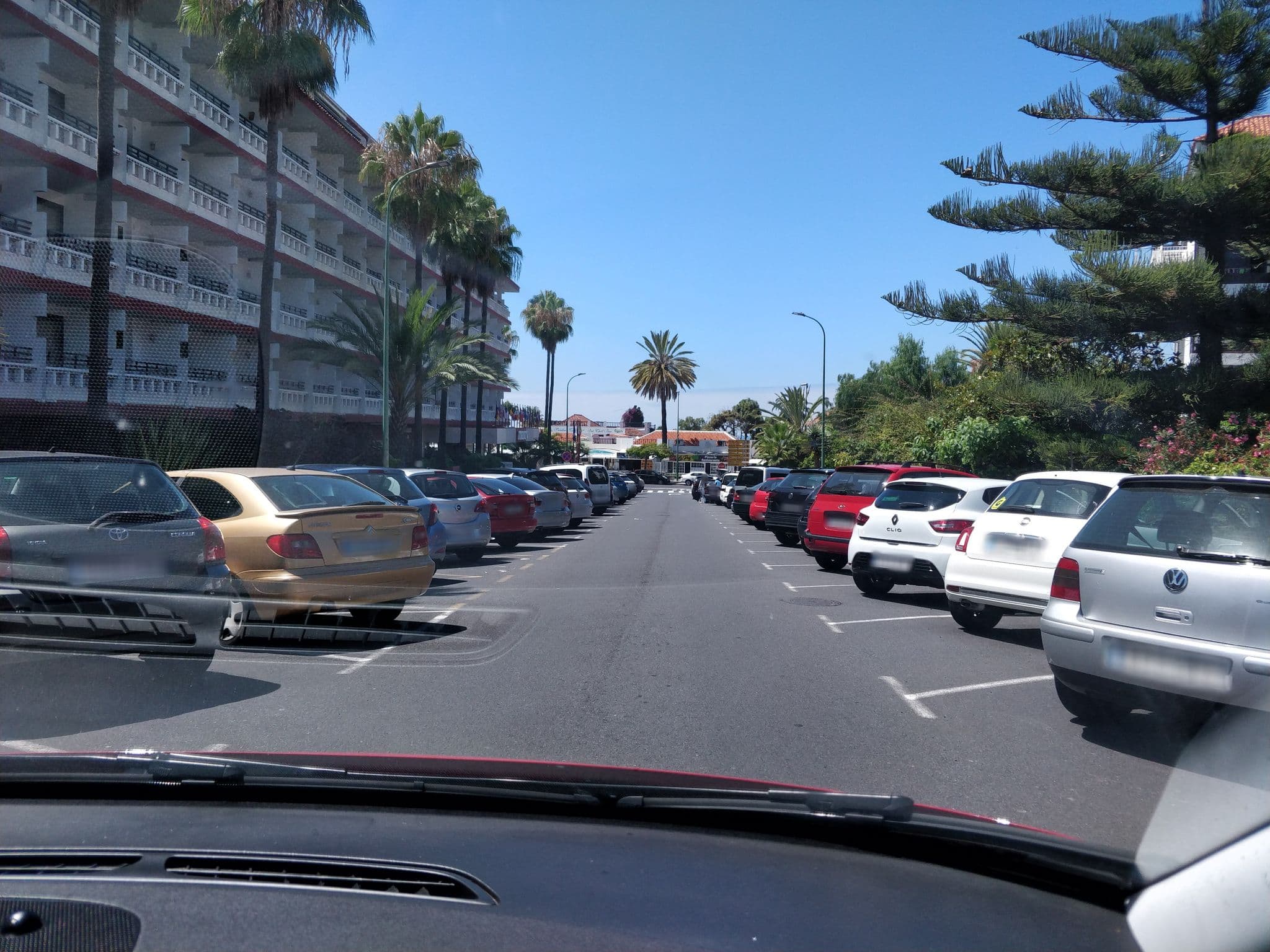 Street view near Hotel Teide Mar ***, Puerto de la Cruz — © cronoser (CC BY-SA · Mapillary)
