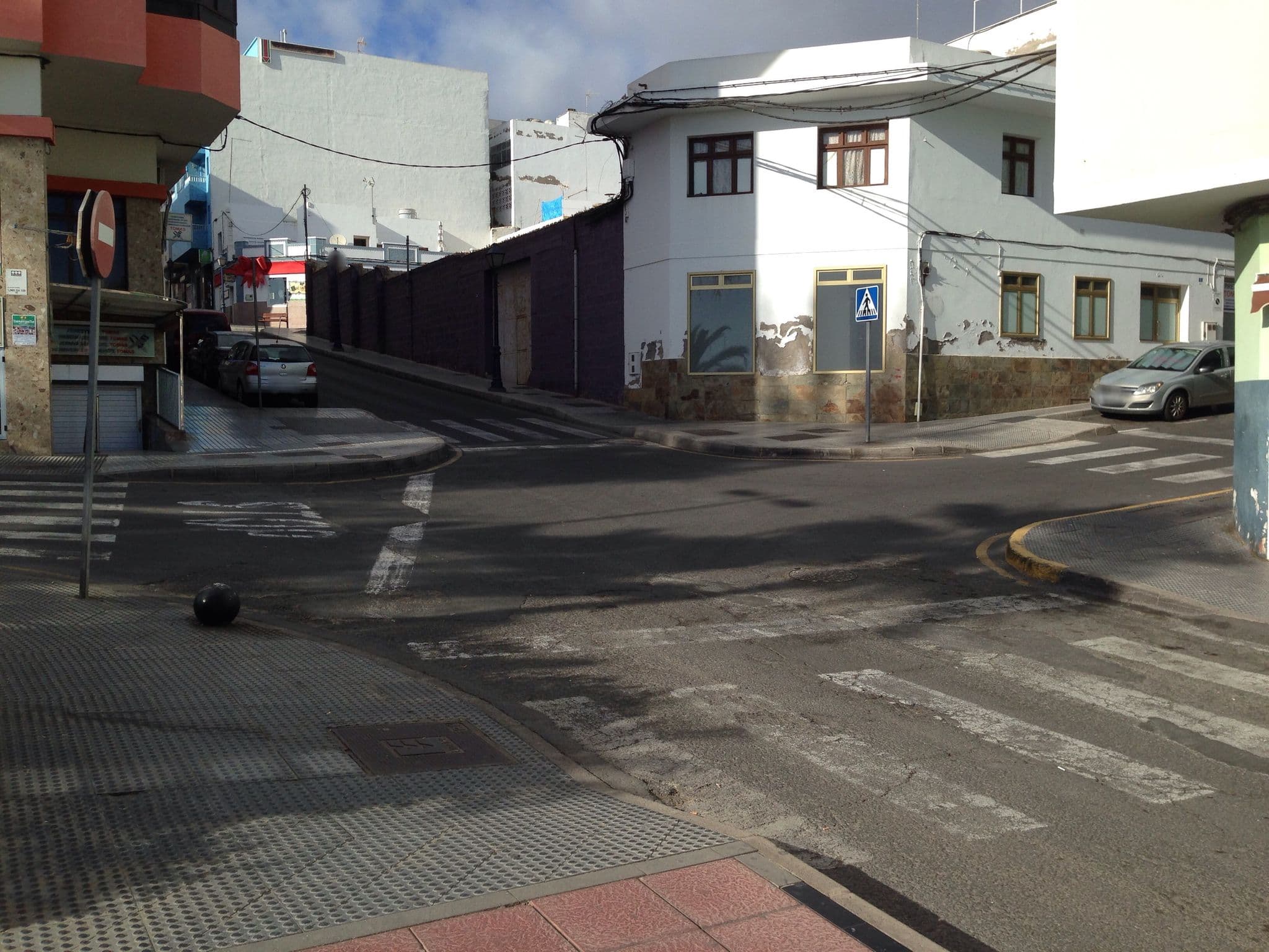 Street view near Pension Leon, Puerto Rico — © zors1843 (CC BY-SA · Mapillary)