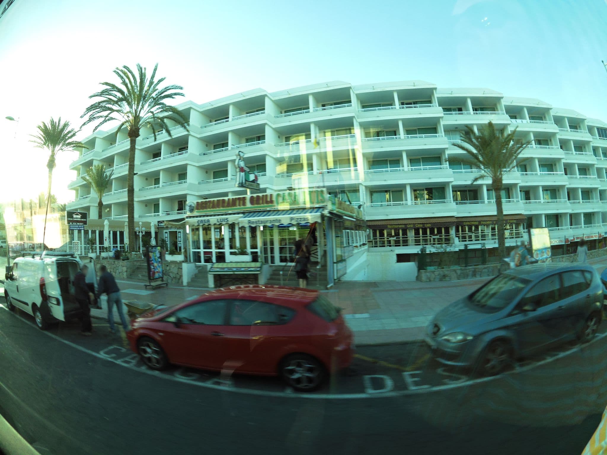 Street view near marivista, Playa del Ingles — © zors1843 (CC BY-SA · Mapillary)