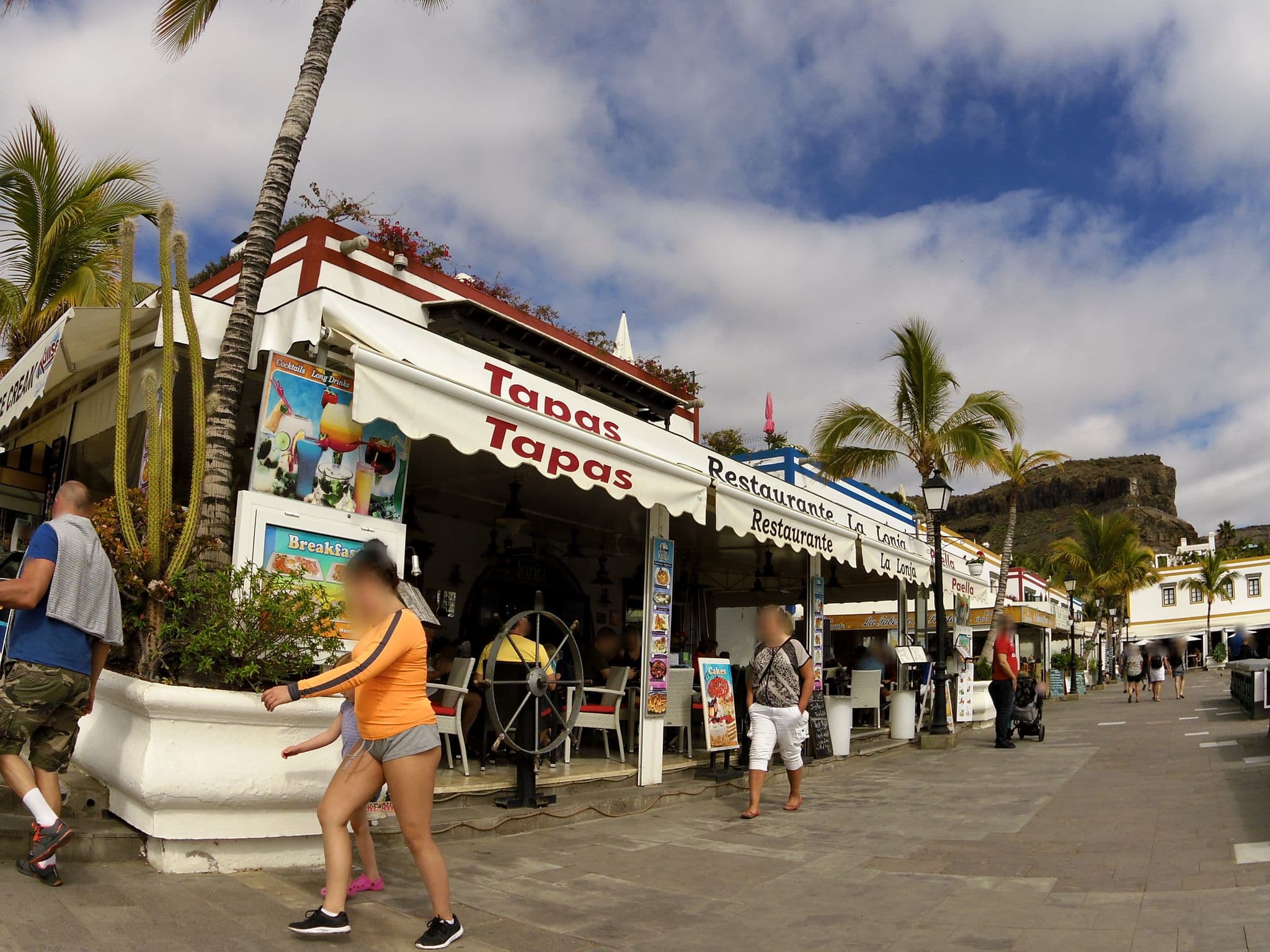 Street view near El Sirocco Office, Puerto Rico — © zors1843 (CC BY-SA · Mapillary)