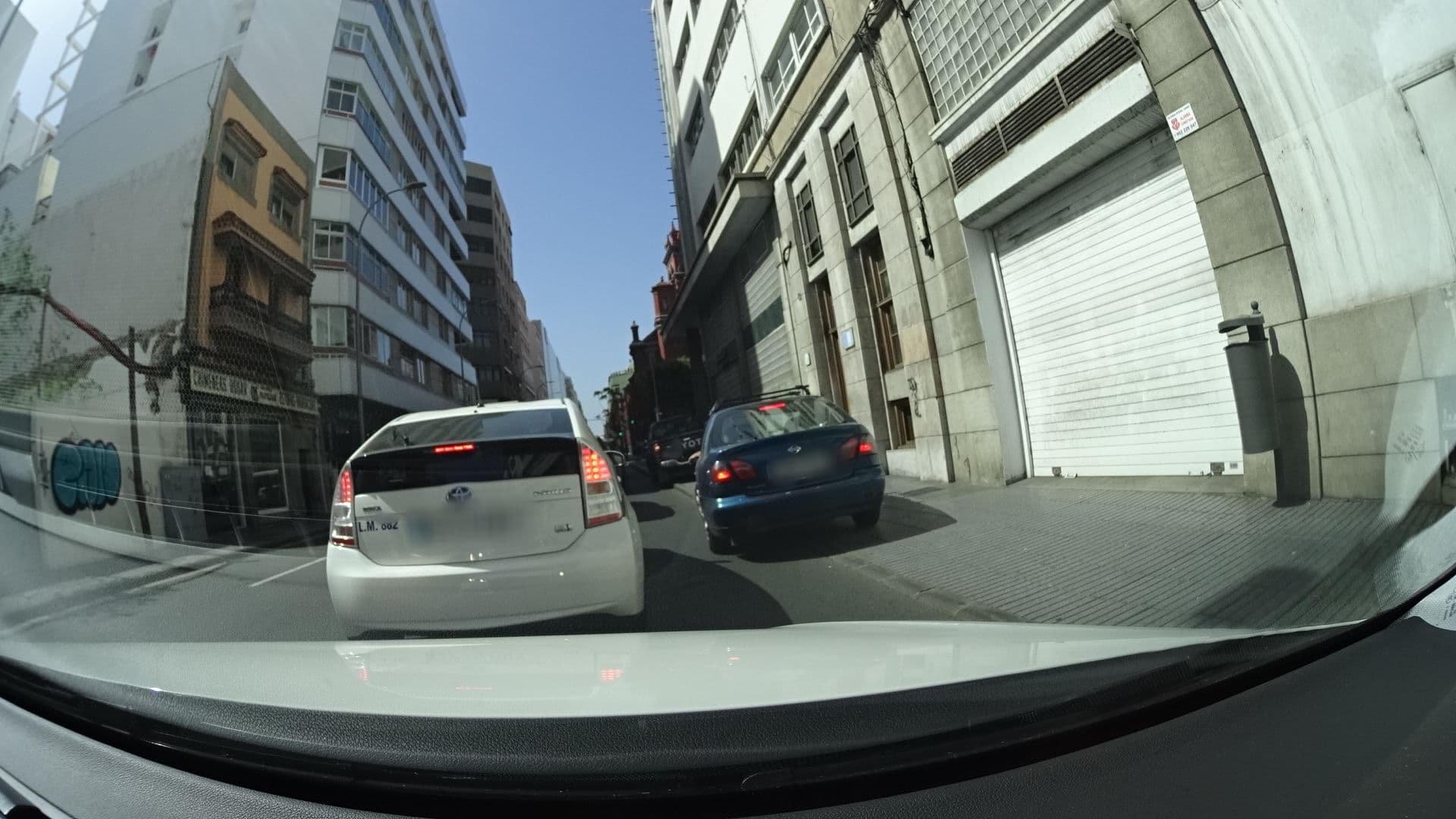 Street view near Servicio Rapido Canarias, Centro — © sashazykov (CC BY-SA · Mapillary)
