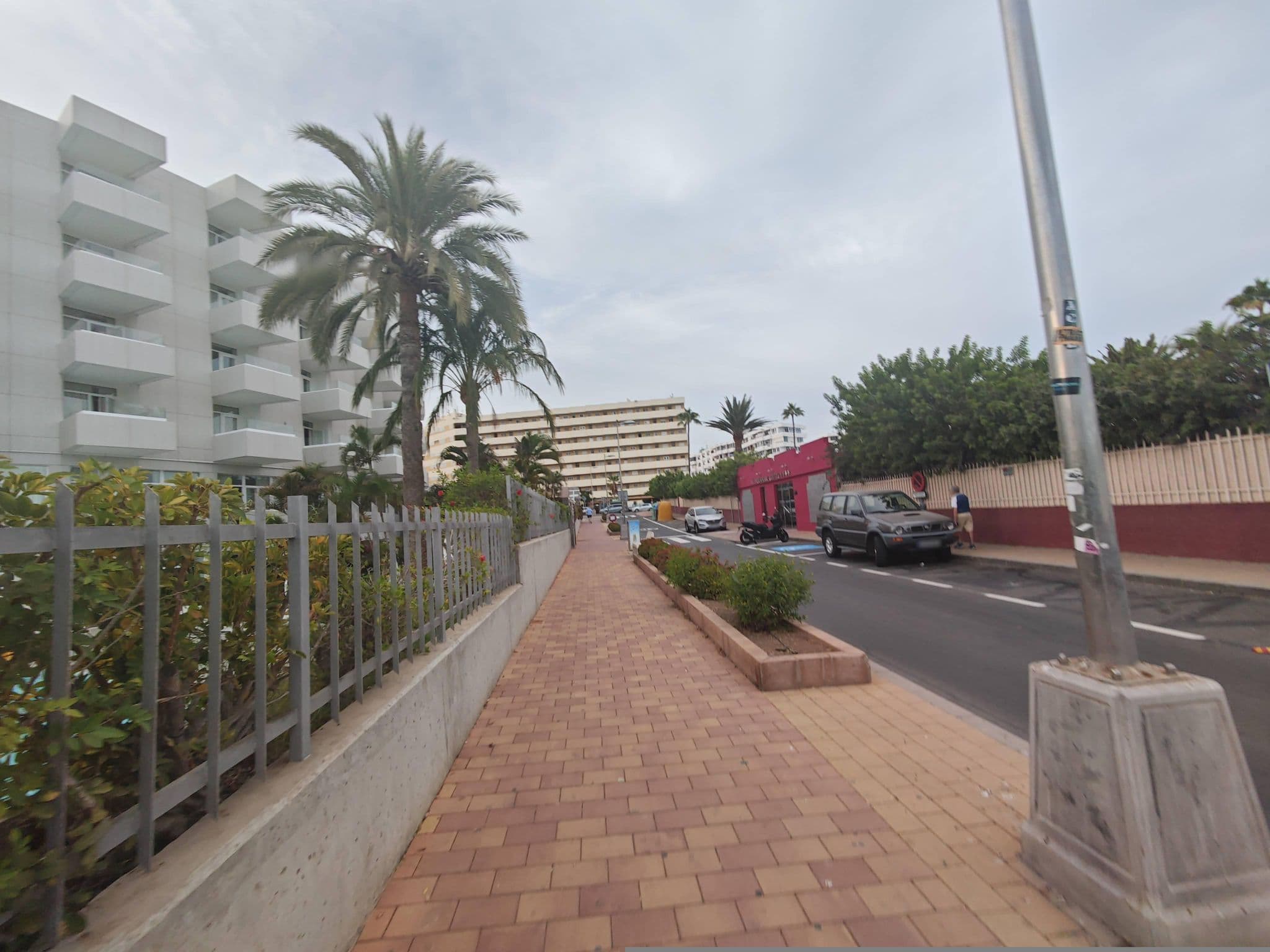 Street view near Las Palomas, Playa del Ingles — © qungo (CC BY-SA · Mapillary)