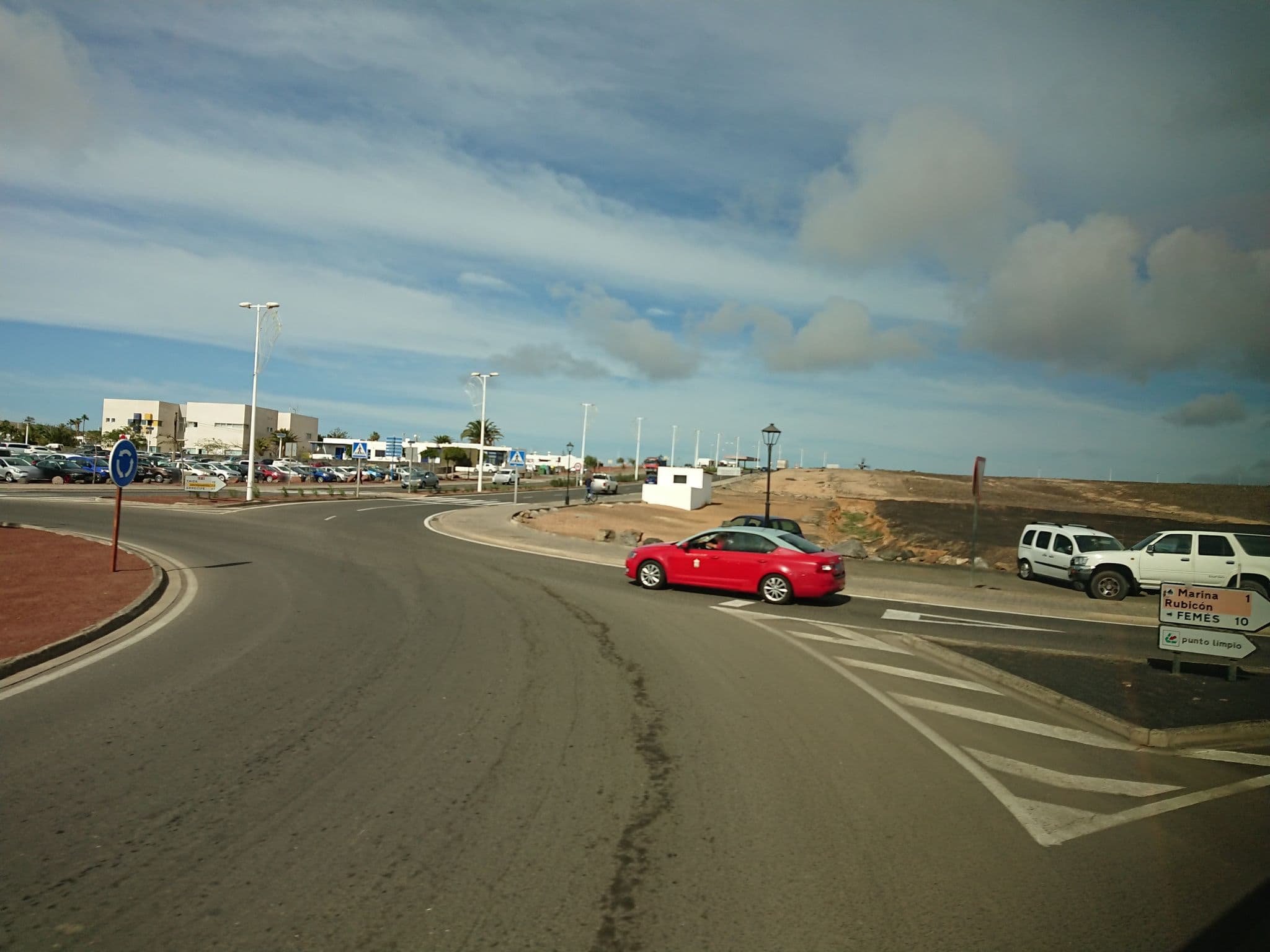 Street view near Pueblo Marinero, Playa Blanca — © sp4rkie (CC BY-SA · Mapillary)
