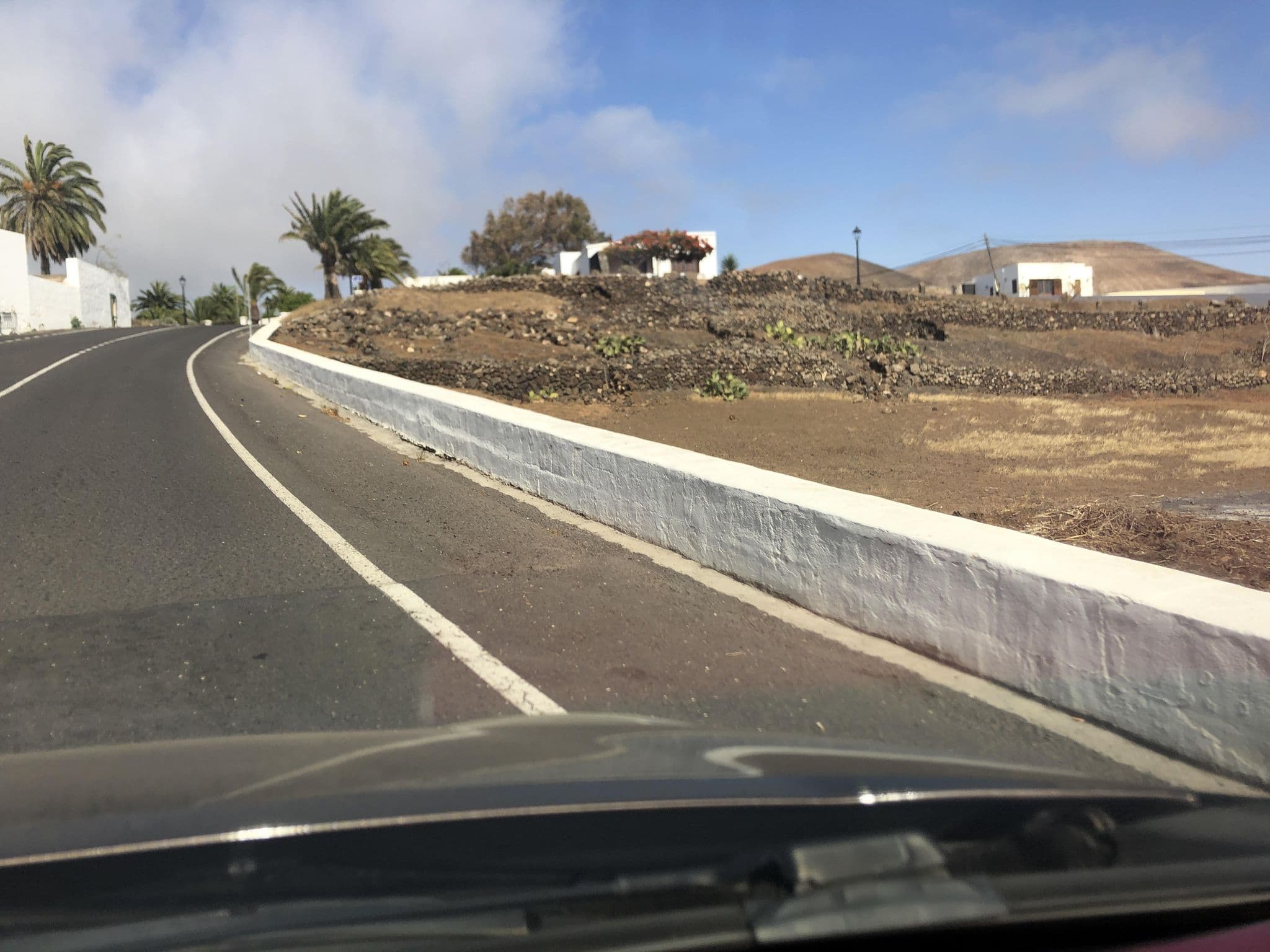 Street view near Villas Yaiza Village, Yaiza — © vidodoguide (CC BY-SA · Mapillary)