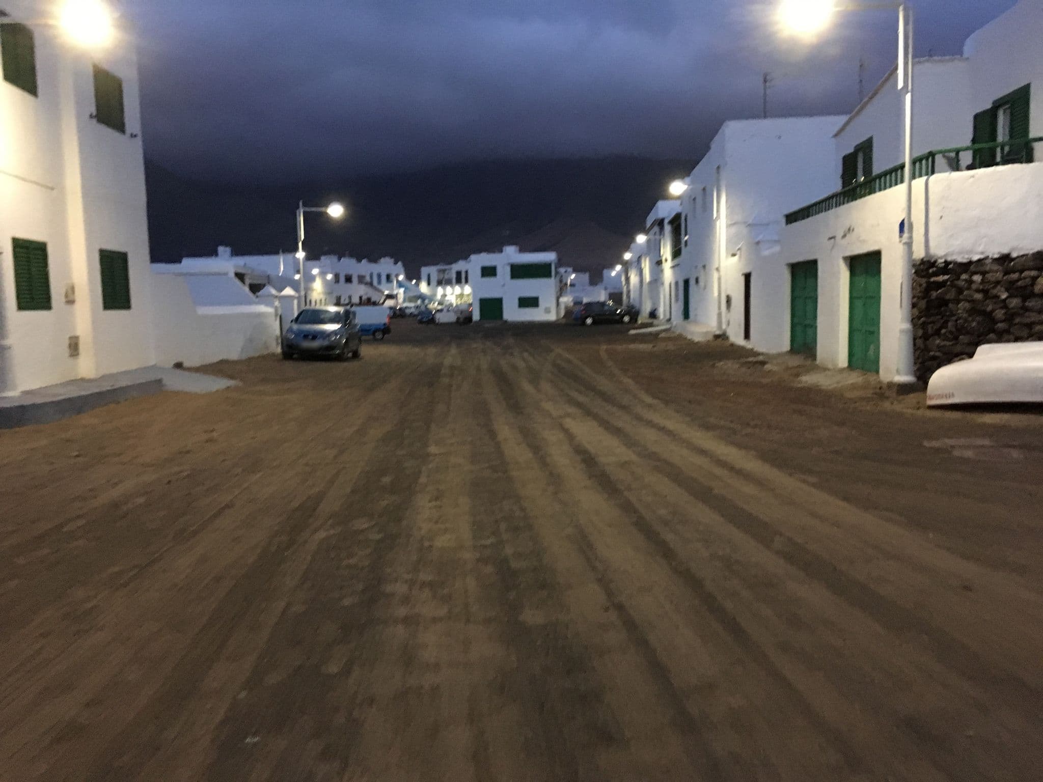 Street view near Apartamentos Esmeralda, Teguise — © beat (CC BY-SA · Mapillary)