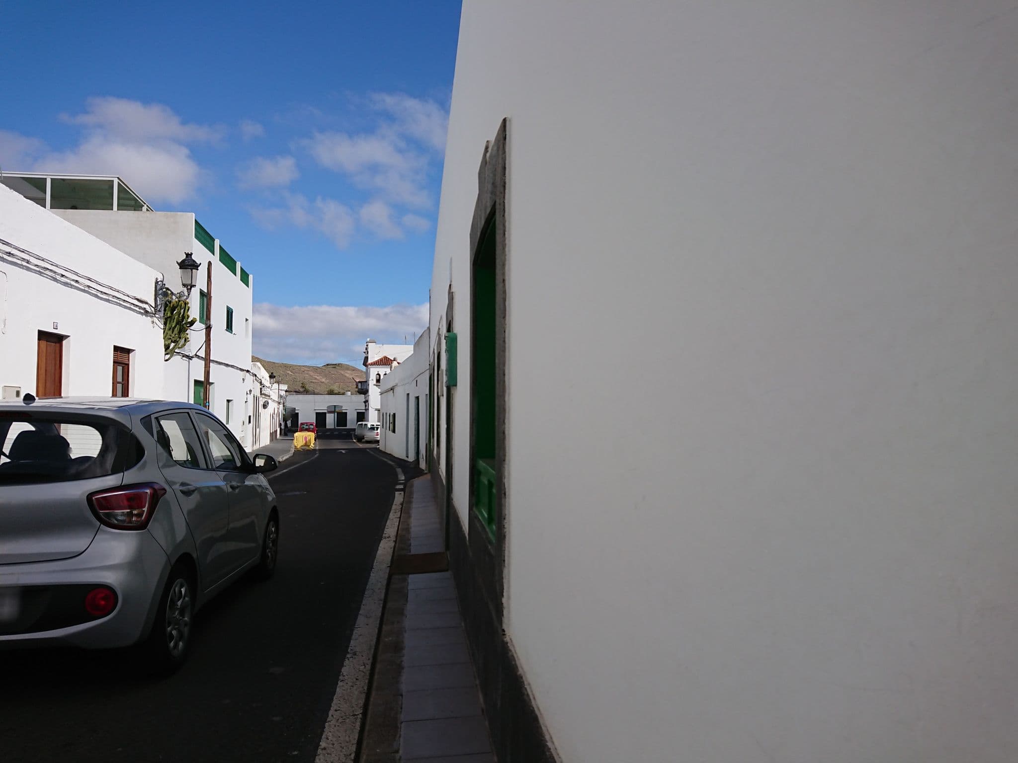 Street view near Arno, Aire Puro y Romanticismo, Haría — © sp4rkie (CC BY-SA · Mapillary)