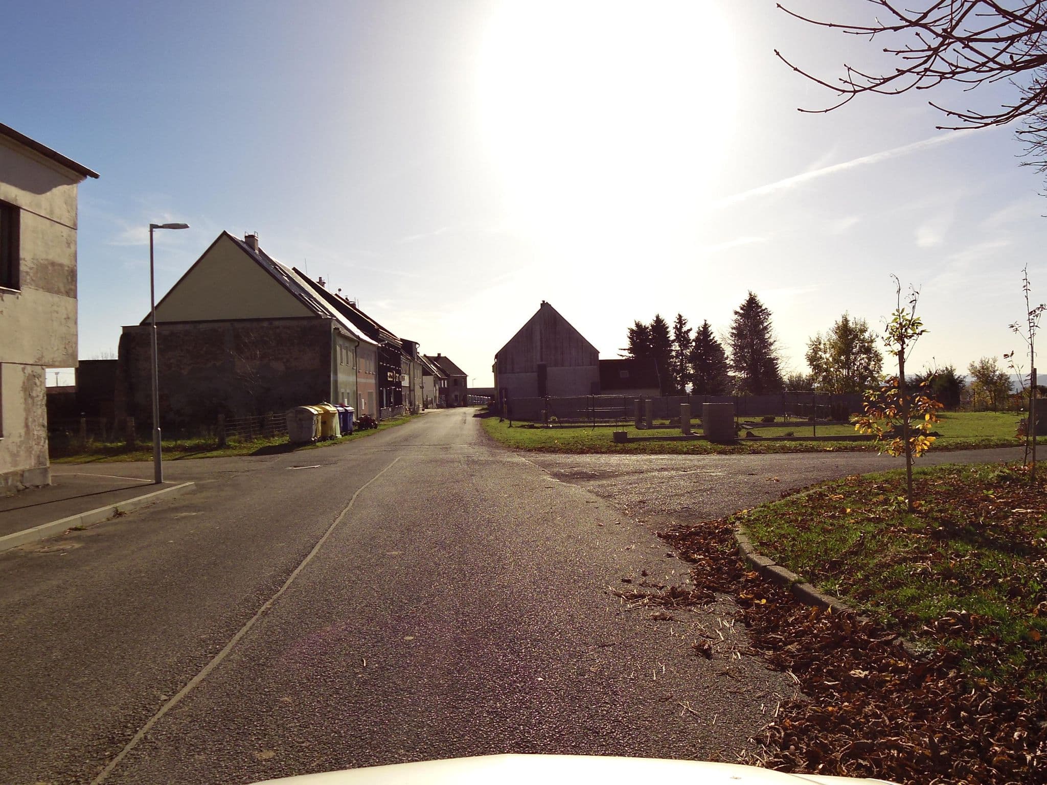 Street view near Apartmány Slanda, Perštejn — © fell3 (CC BY-SA · Mapillary)