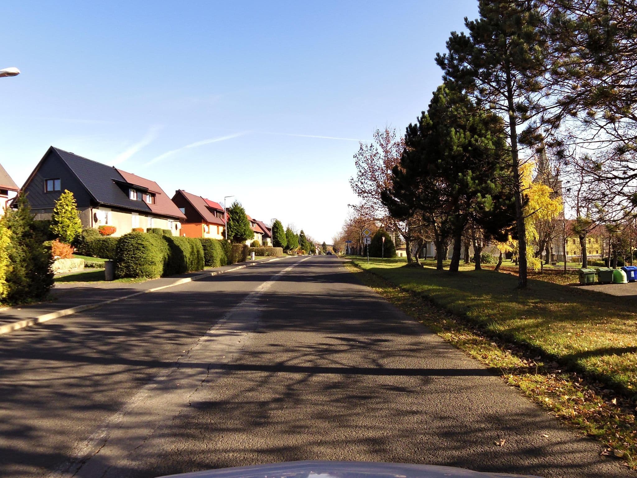 Street view near Apartmán Pod Mědníkem, Perštejn — © fell3 (CC BY-SA · Mapillary)