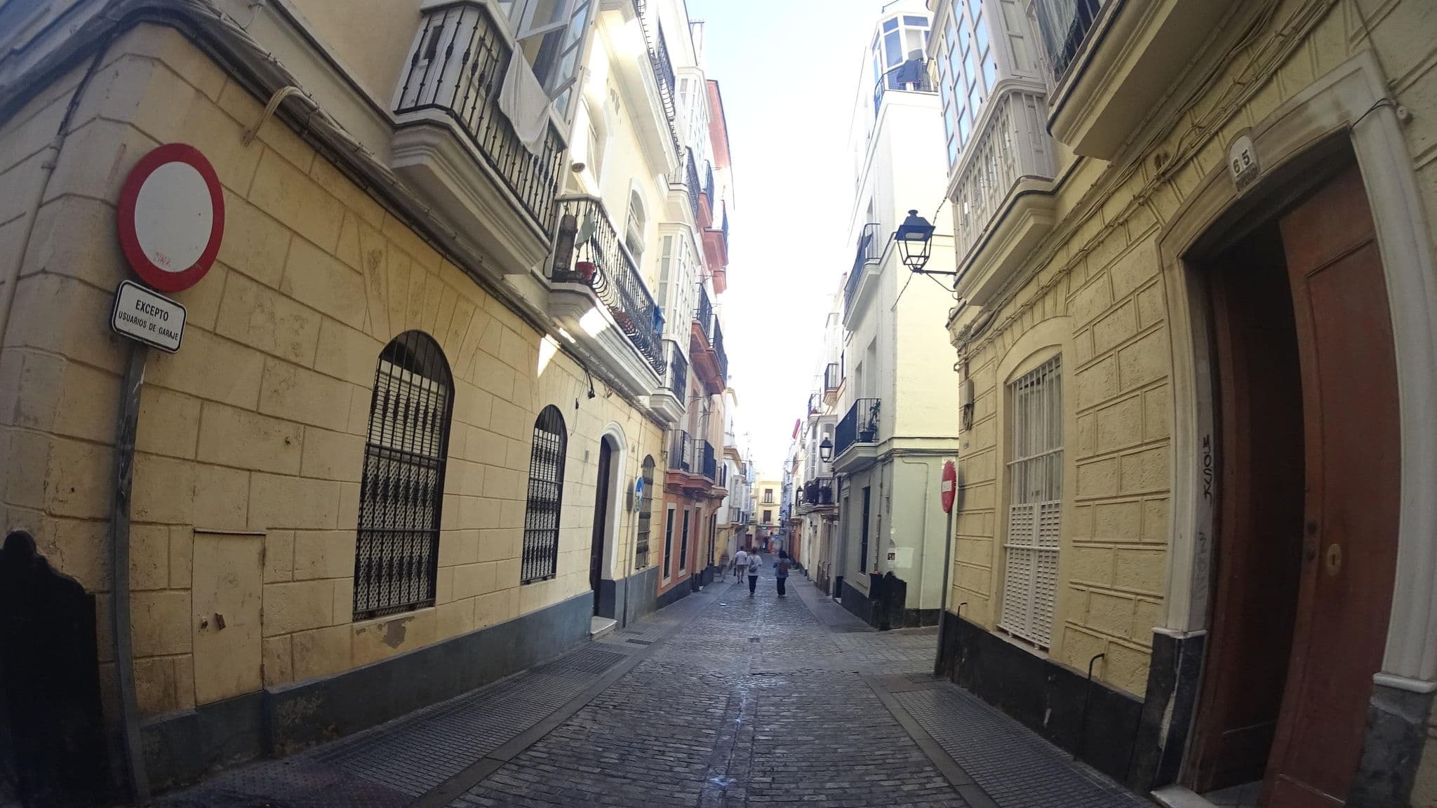 Street view near Apartamentos Caleta Beach, Cadiz — © robertogeb (CC BY-SA · Mapillary)