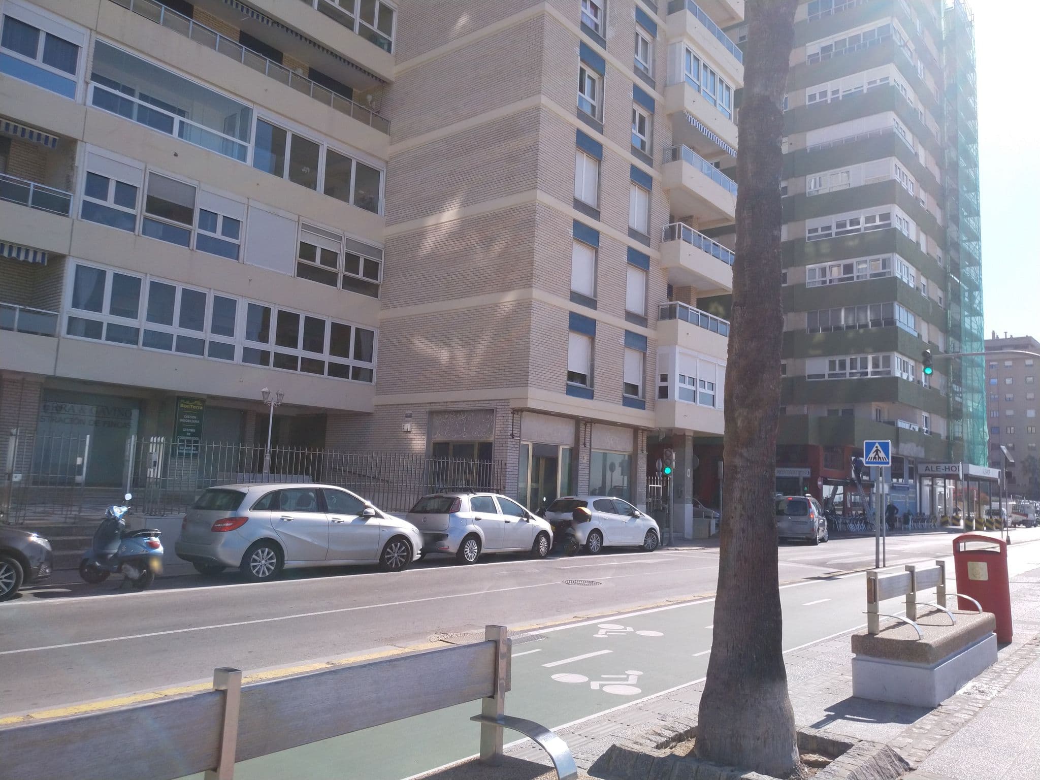 Street view near Hotel Meliá Costa Del Sol, Cadiz — © pablopita (CC BY-SA · Mapillary)