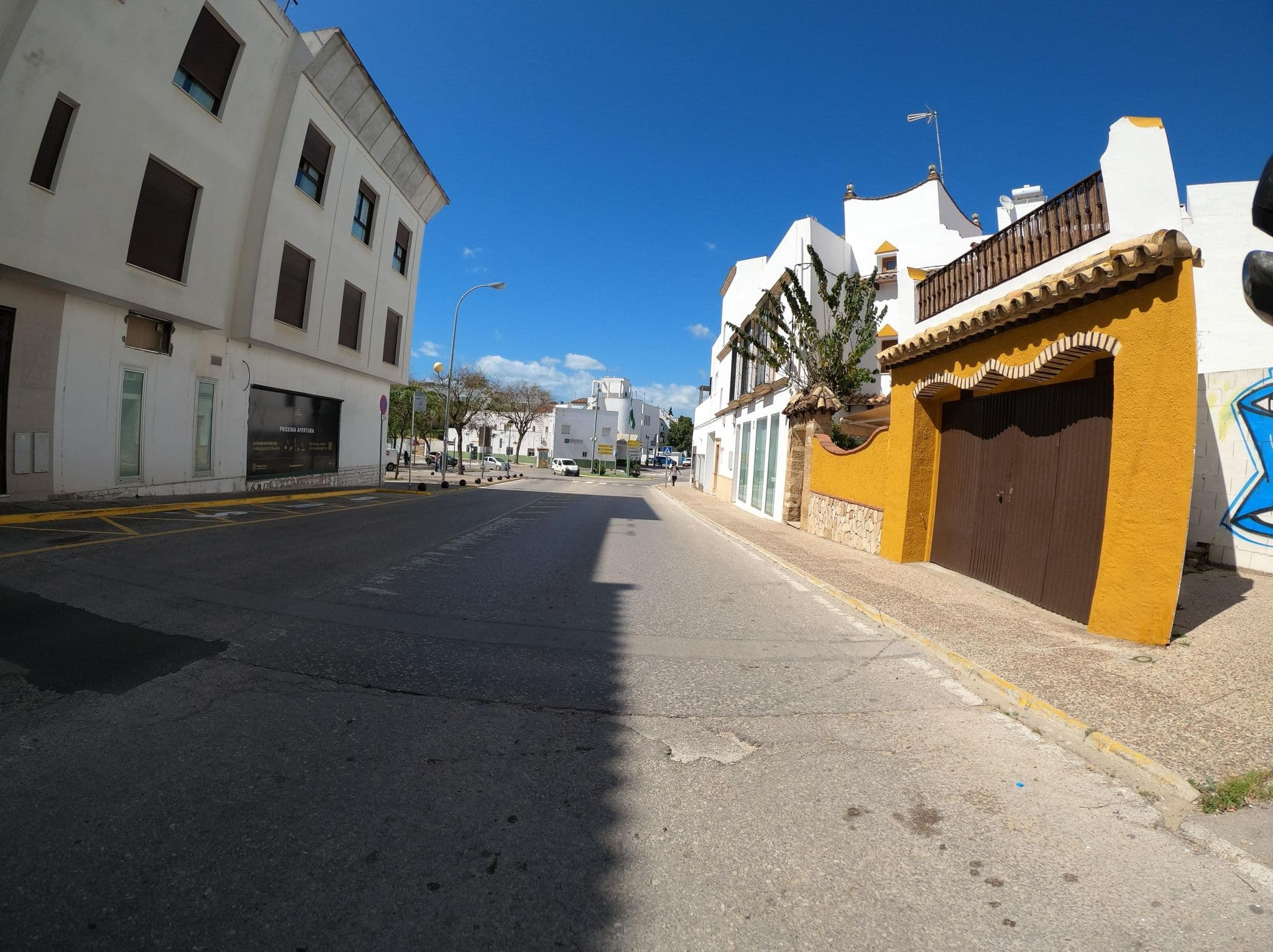 Street view near El Rincón de Isabel, Conil de la Frontera — © Langfahrer (CC BY-SA · Mapillary)