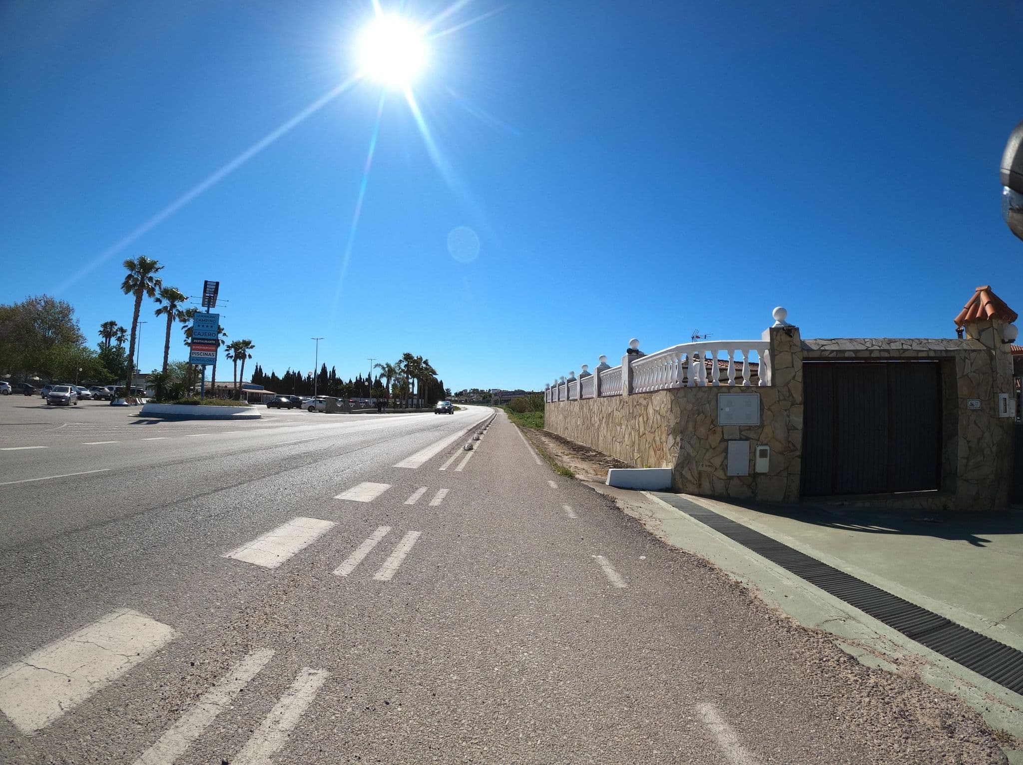 Street view near Villa Rosal, Conil de la Frontera — © Langfahrer (CC BY-SA · Mapillary)