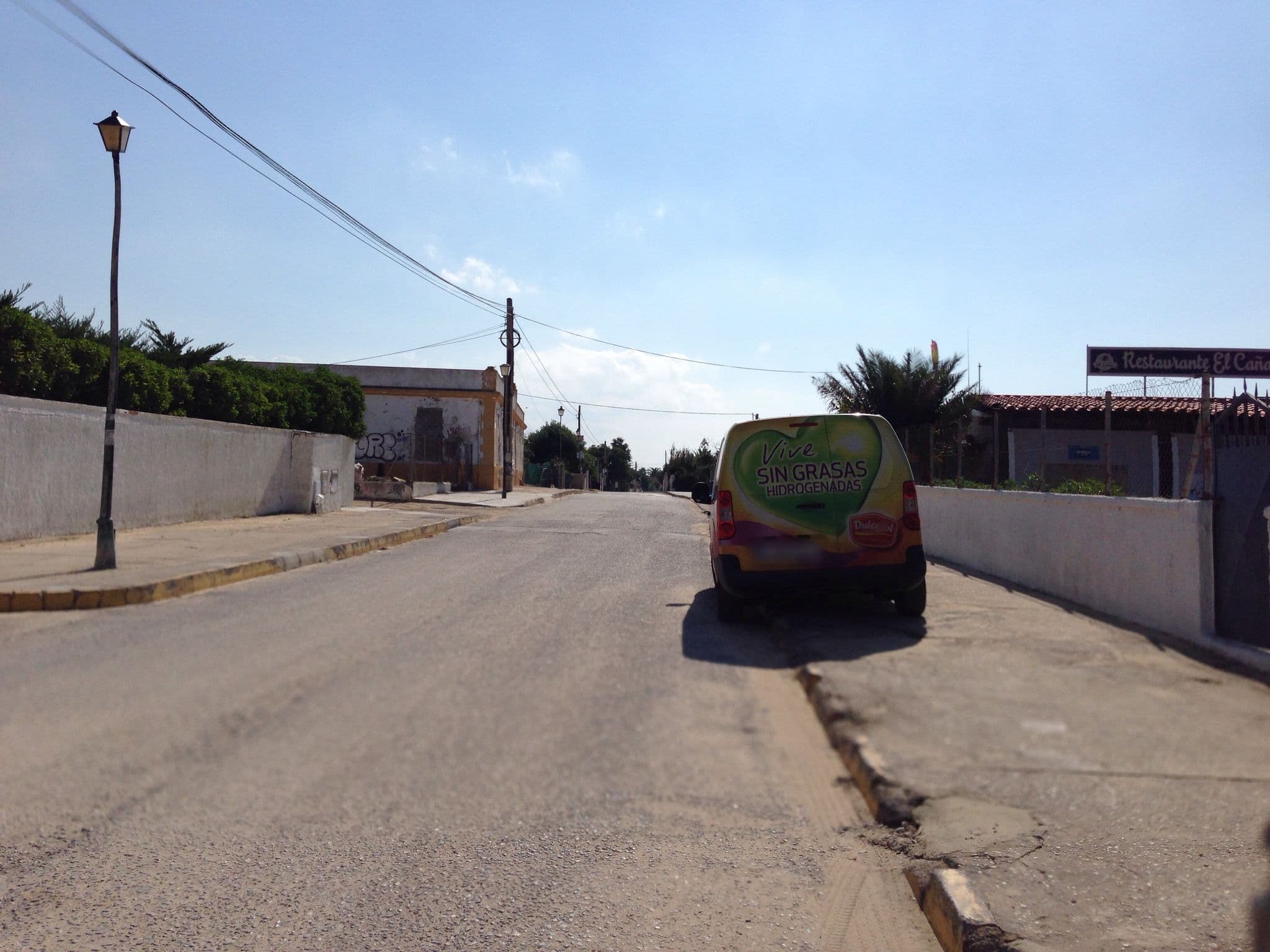 Street view near Hostal Miramar, Barbate — © flidolin (CC BY-SA · Mapillary)
