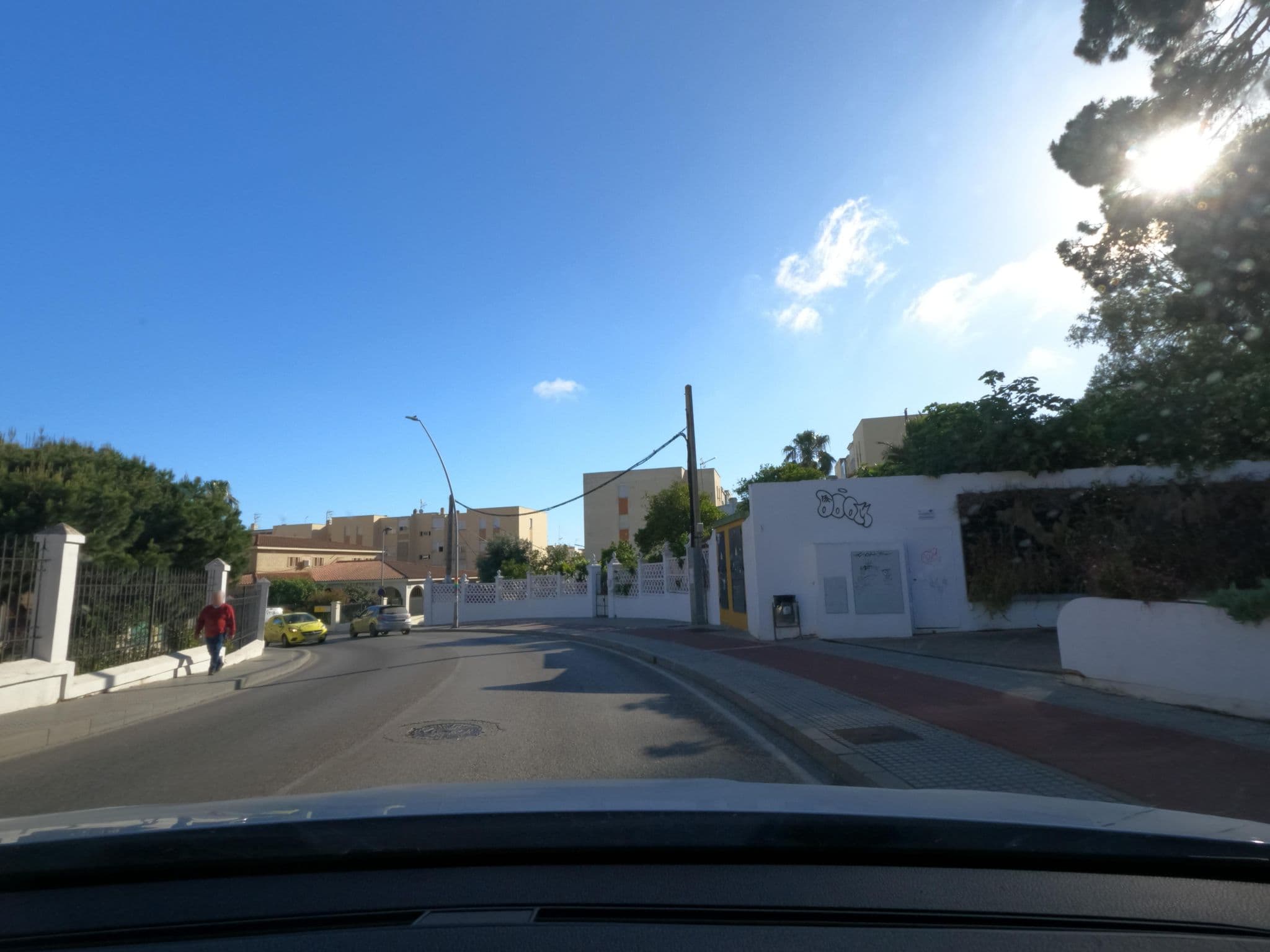 Street view near San Nicolás, Sanlúcar de Barrameda — © erlenmeyer (CC BY-SA · Mapillary)