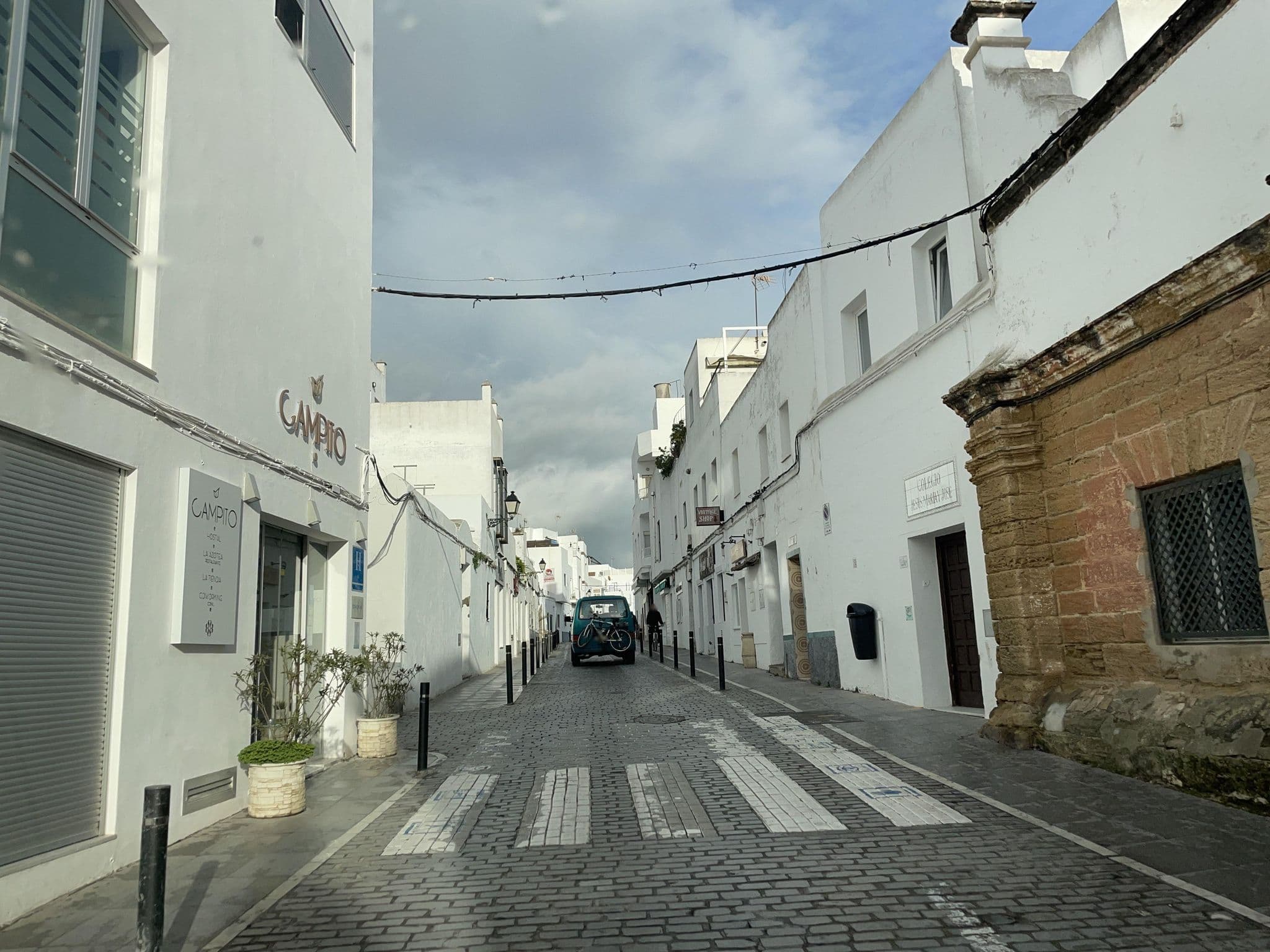Street view near Apartamento Pascual Junquera II, Conil de la Frontera — © seraq (CC BY-SA · Mapillary)