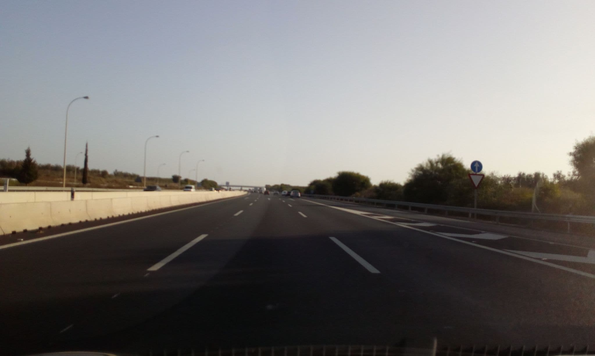 Street view near Covento De Nuestra Señora De Loreto, Umbrete — © micmin1972 (CC BY-SA · Mapillary)