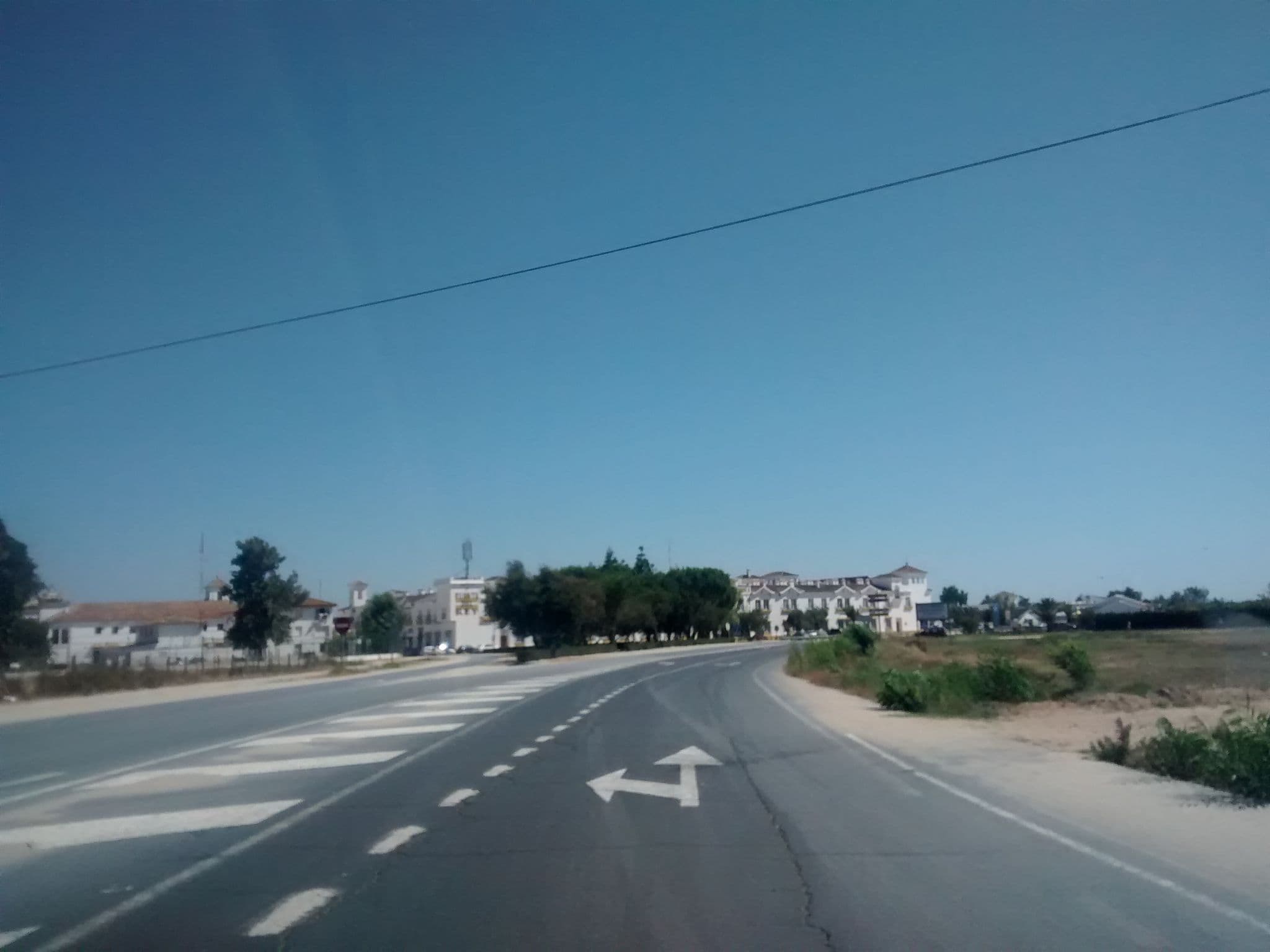 Street view near La Posada del Rocio, Almonte — © erielkhan (CC BY-SA · Mapillary)