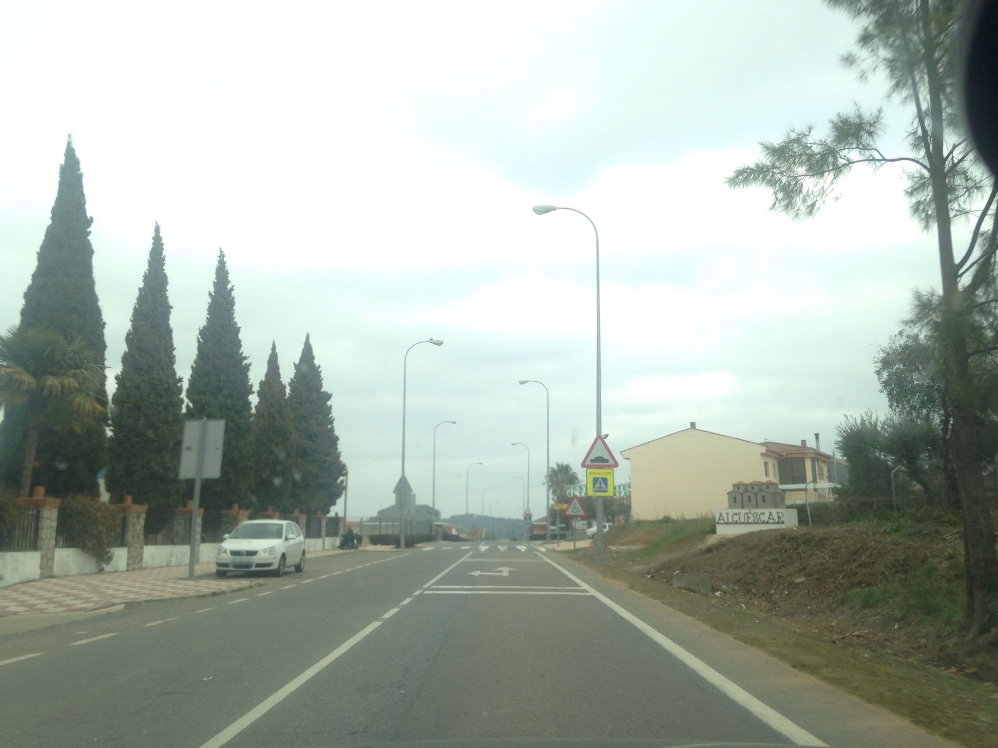 Street view near Los Olivos, Alcuéscar — © klaberlang (CC BY-SA · Mapillary)