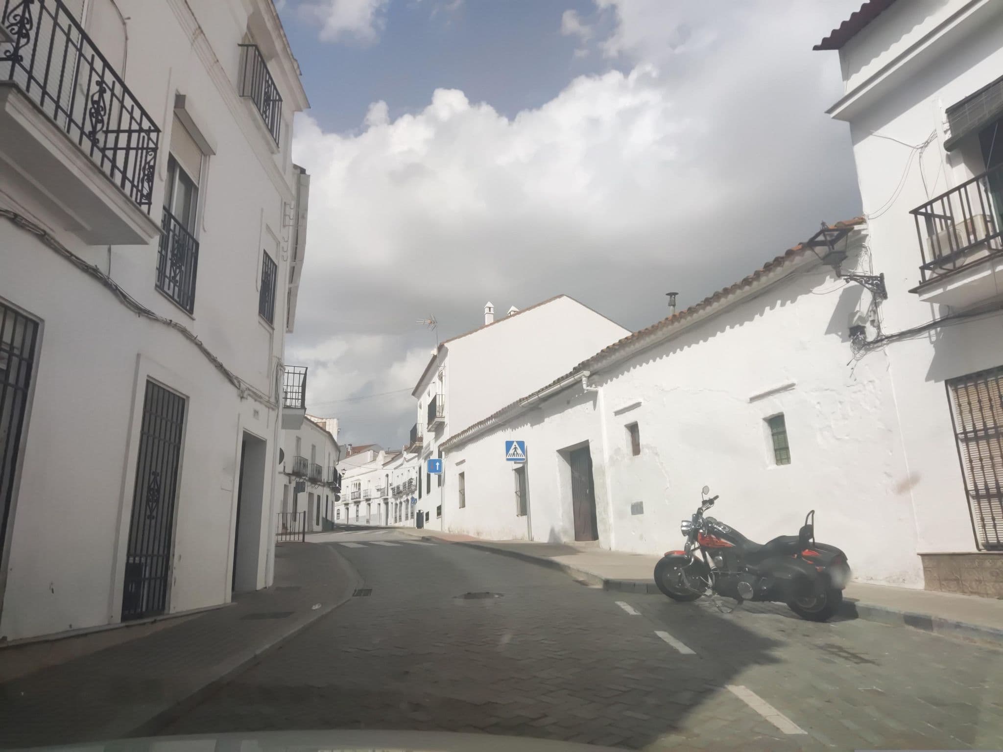 Street view near La Casa Noble, Aracena — © sanchi (CC BY-SA · Mapillary)